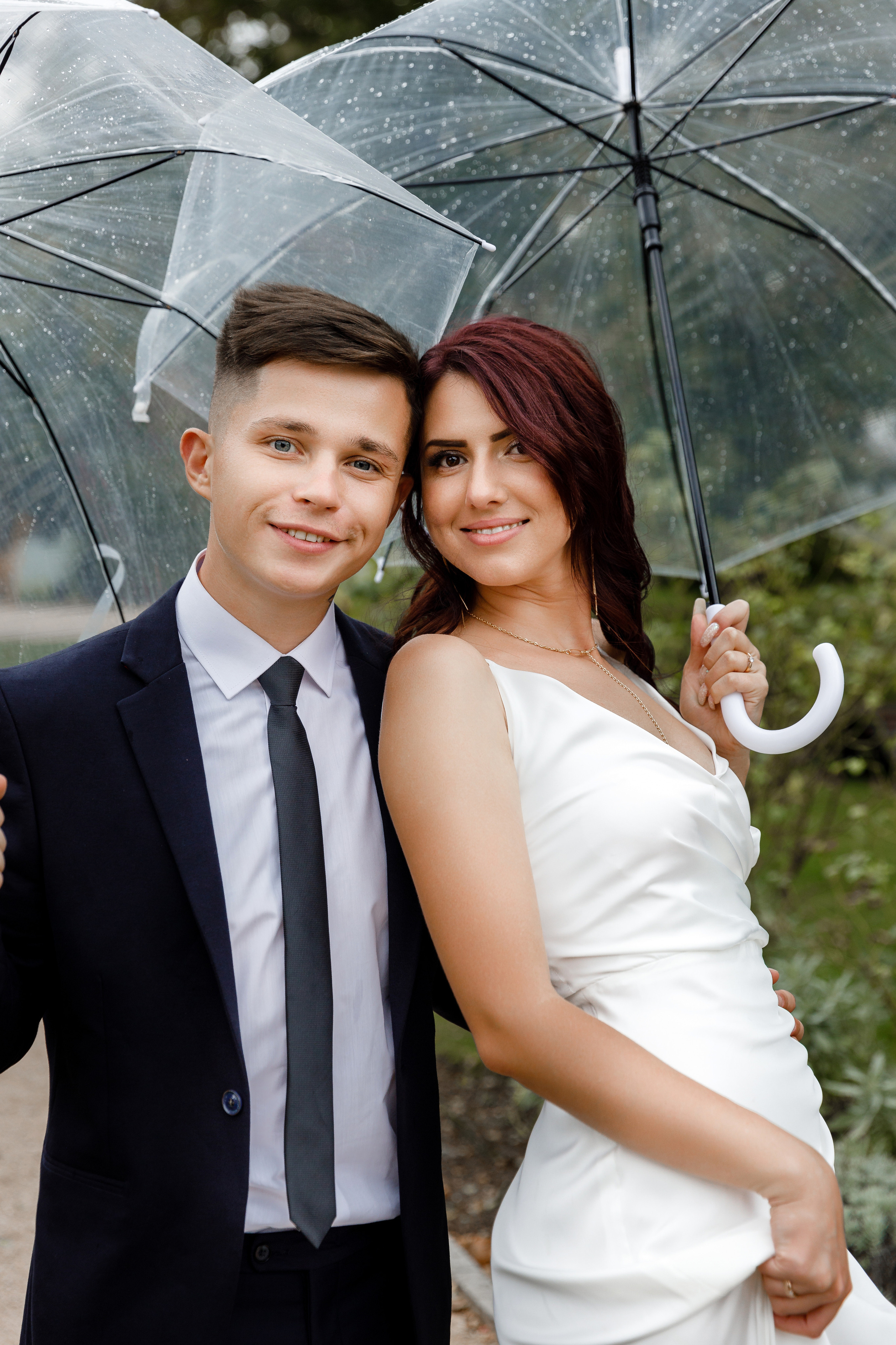 Прогулка под дождем. Анонс свадьбы Русланы и Евгения. Свадебный фотограф в Крыму и Севастополе Ольга Баскакова