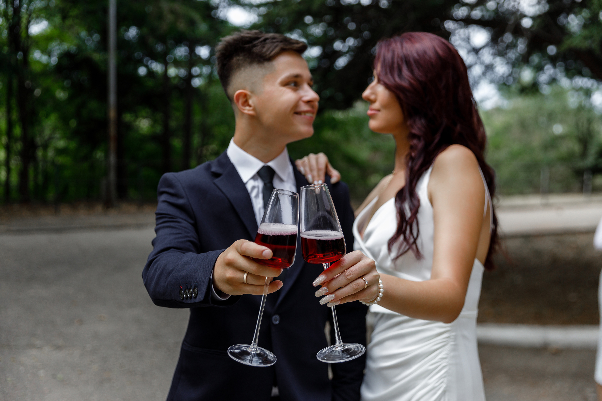 Прогулка под дождем. Анонс свадьбы Русланы и Евгения. Свадебный фотограф в Крыму и Севастополе Ольга Баскакова