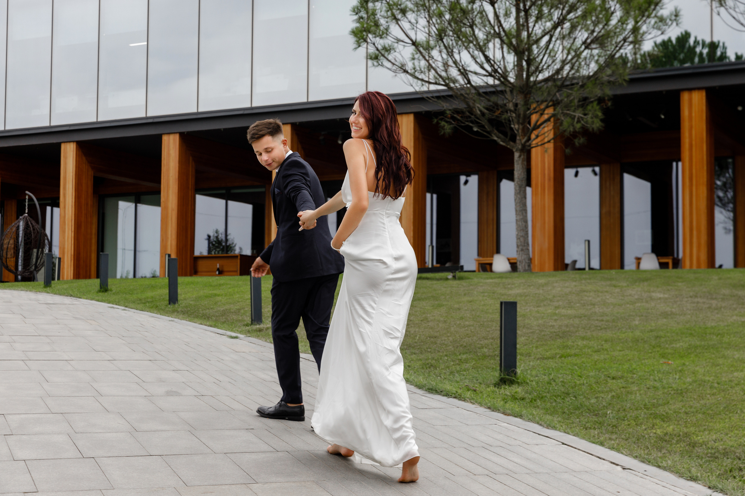 Прогулка под дождем. Анонс свадьбы Русланы и Евгения. Свадебный фотограф в Крыму и Севастополе Ольга Баскакова