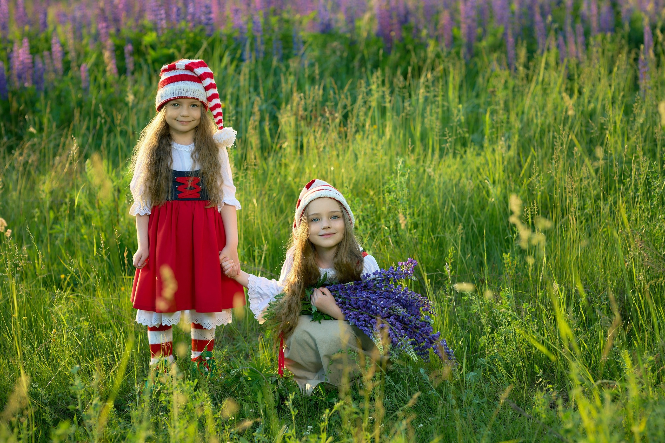 Семейная костюмированная фотосессия в люпинах. Владимир Суздалов (ProMaXe) — Портретный фотограф, тематические фотосессии в Чебоксарах