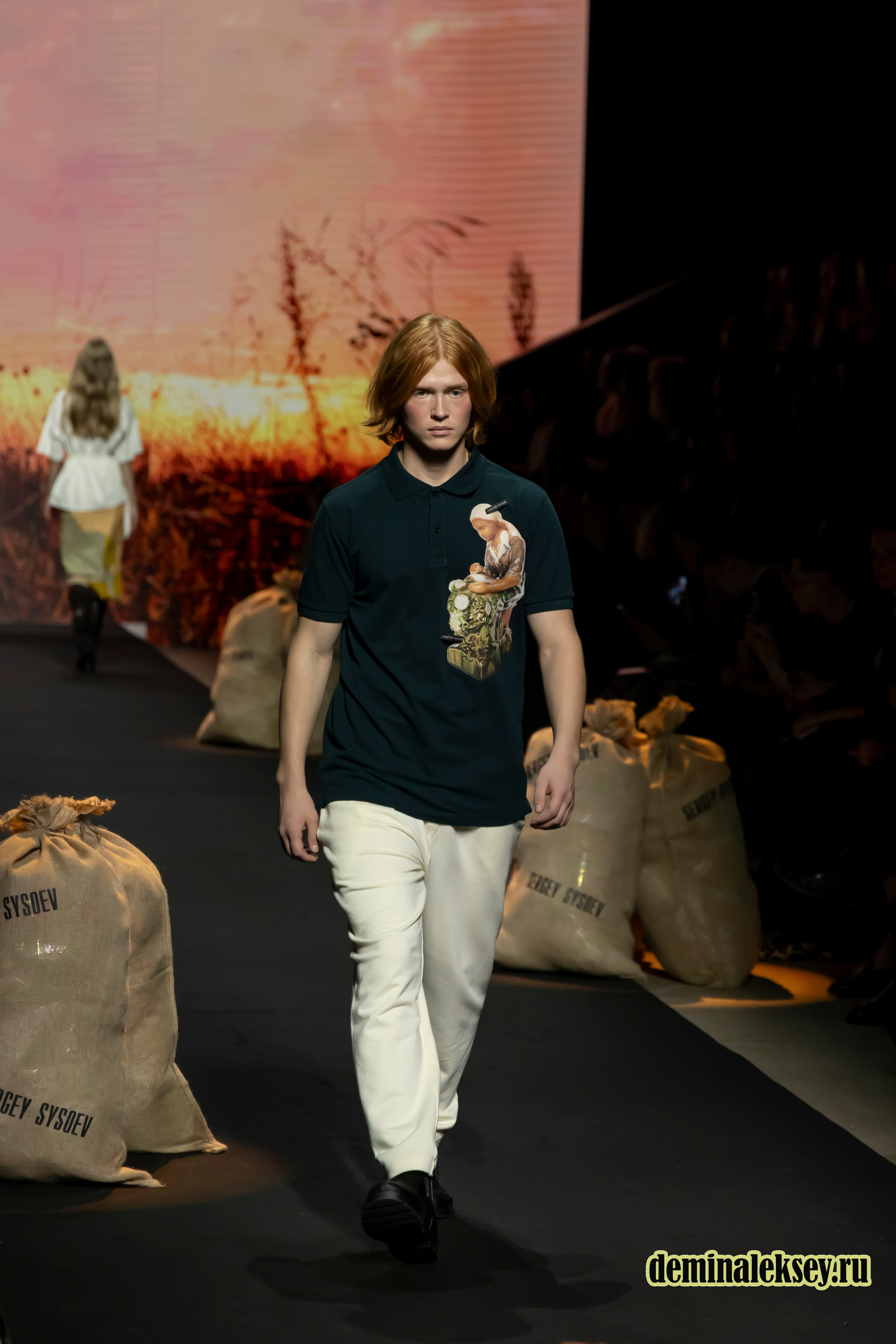 Московская неделя моды 2024 9 октября дизайнер SERGEY SYSOEV. Репортажный, семейный и студийный фотограф в Москве Демин Алексей
