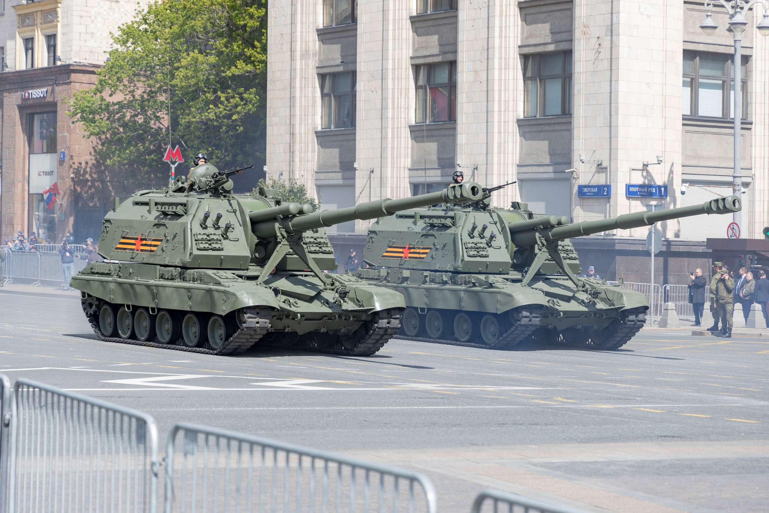 Репетиция парада победы 7 мая 2025 боевая техника. Репортажный, семейный и студийный фотограф в Москве Демин Алексей