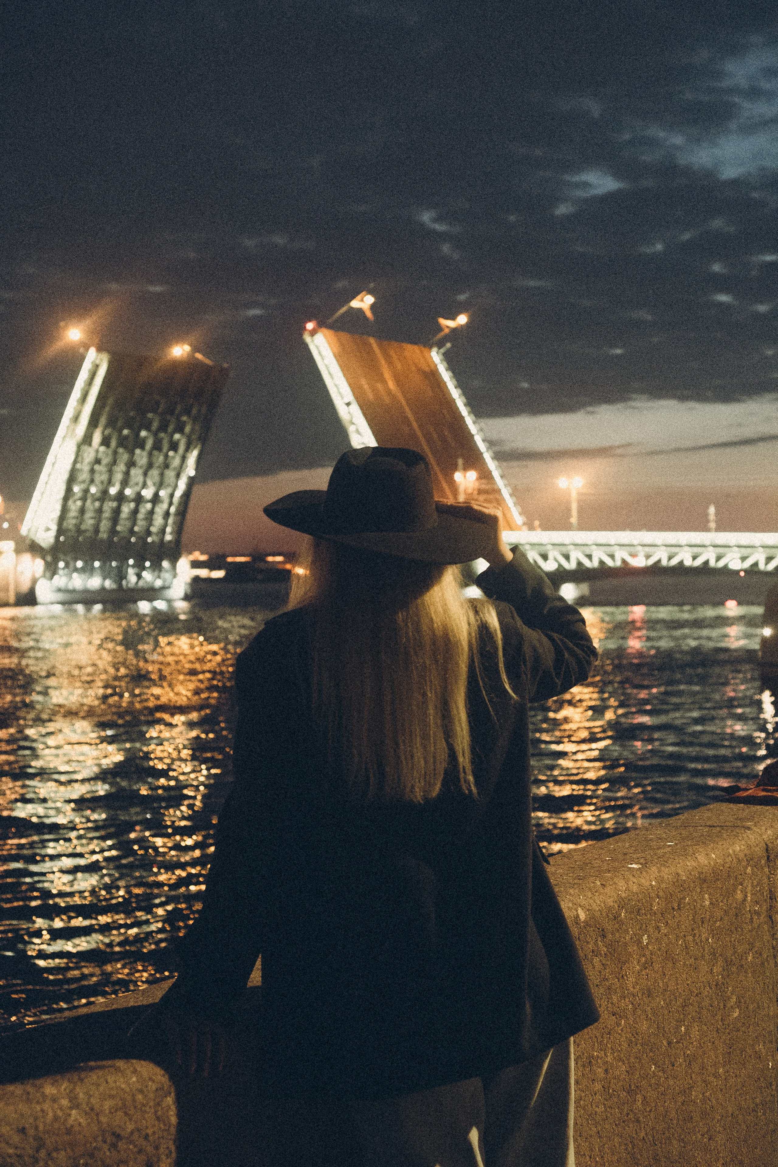 ПРОГУЛКА ПО НОЧНОМУ ГОРОДУ. Профессиональный фотограф, Санкт-Петербург — Виктория Богомолова