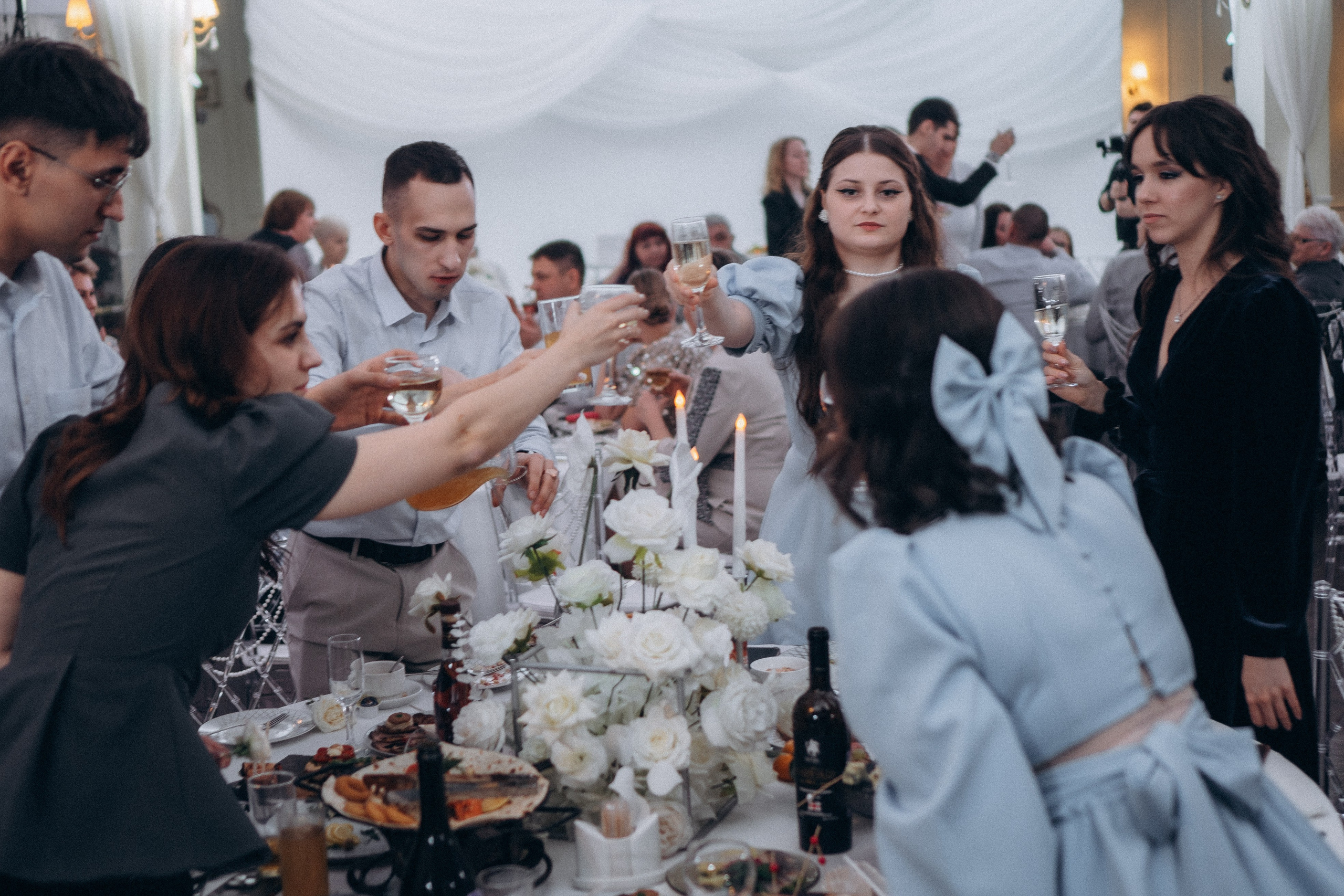 СЬЕМКА СВАДЕБНОГО БАНКЕТА (СНЯТО В СИБИРЕ В НИЖНЕВАРТОВСКЕ). Профессиональный фотограф, Санкт-Петербург — Виктория Богомолова