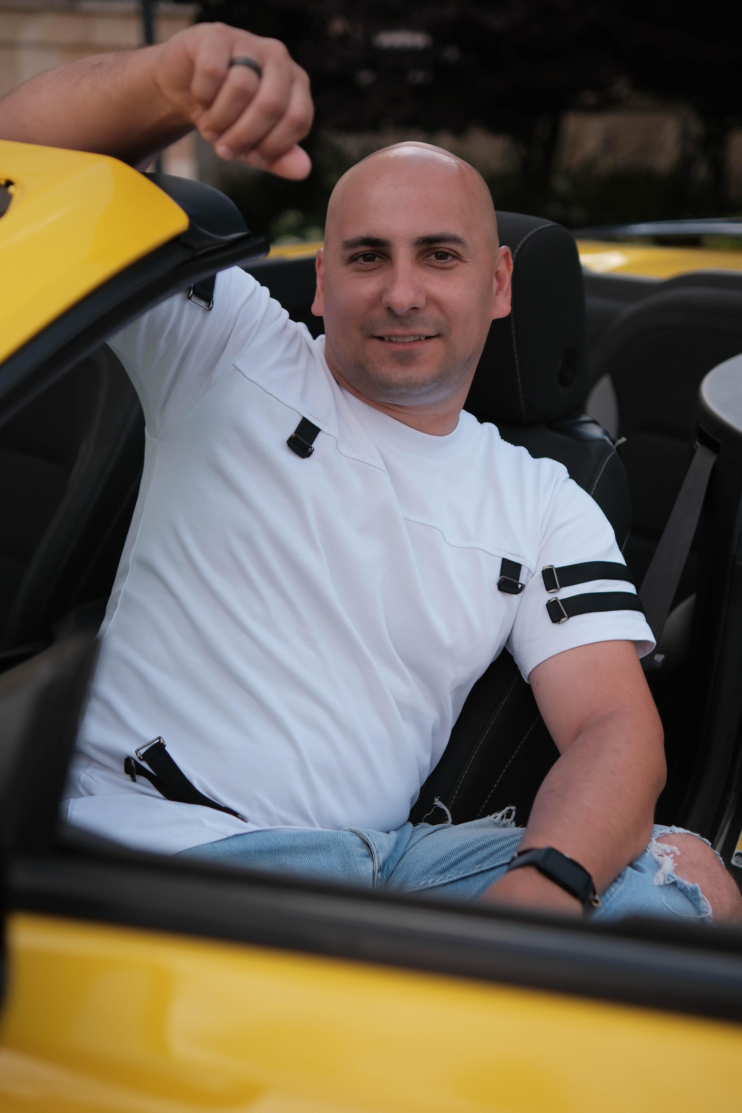Дмитрий на кабриолете. Фотограф Черненко Дарья