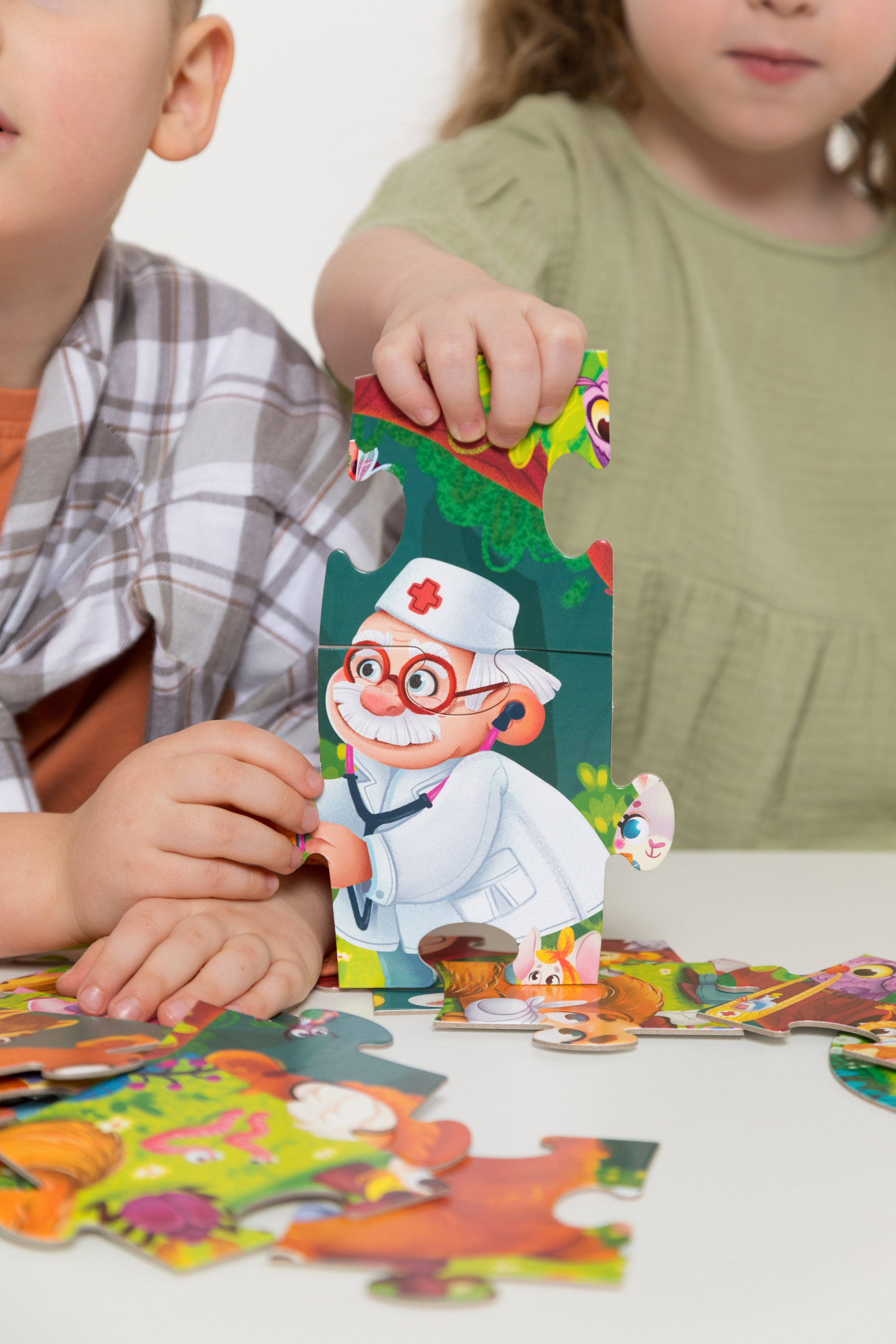 Имиджевая и каталожная съёмка для бренда детских пазлов. Детский и контент фотограф Надя Волкова Санкт-Петербург
