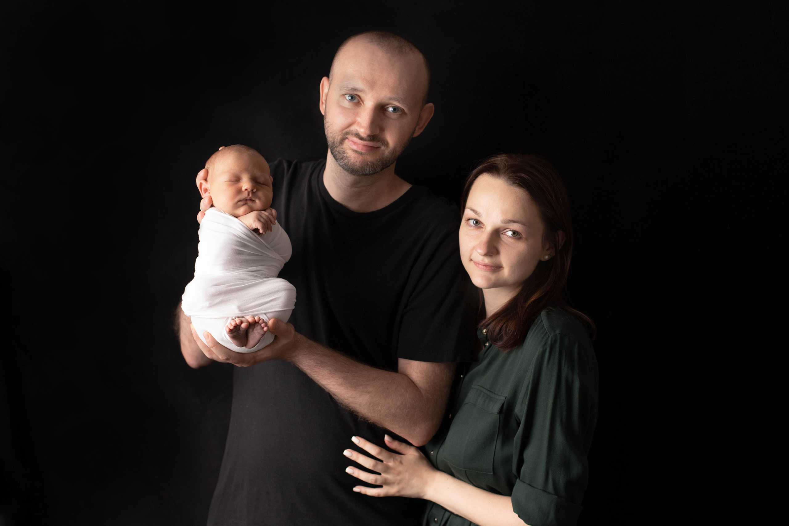 Портфолио Семья - Фотограф новорожденных: моменты счастья и связи. Фотограф новорожденных: волшебные моменты первых дней жизни