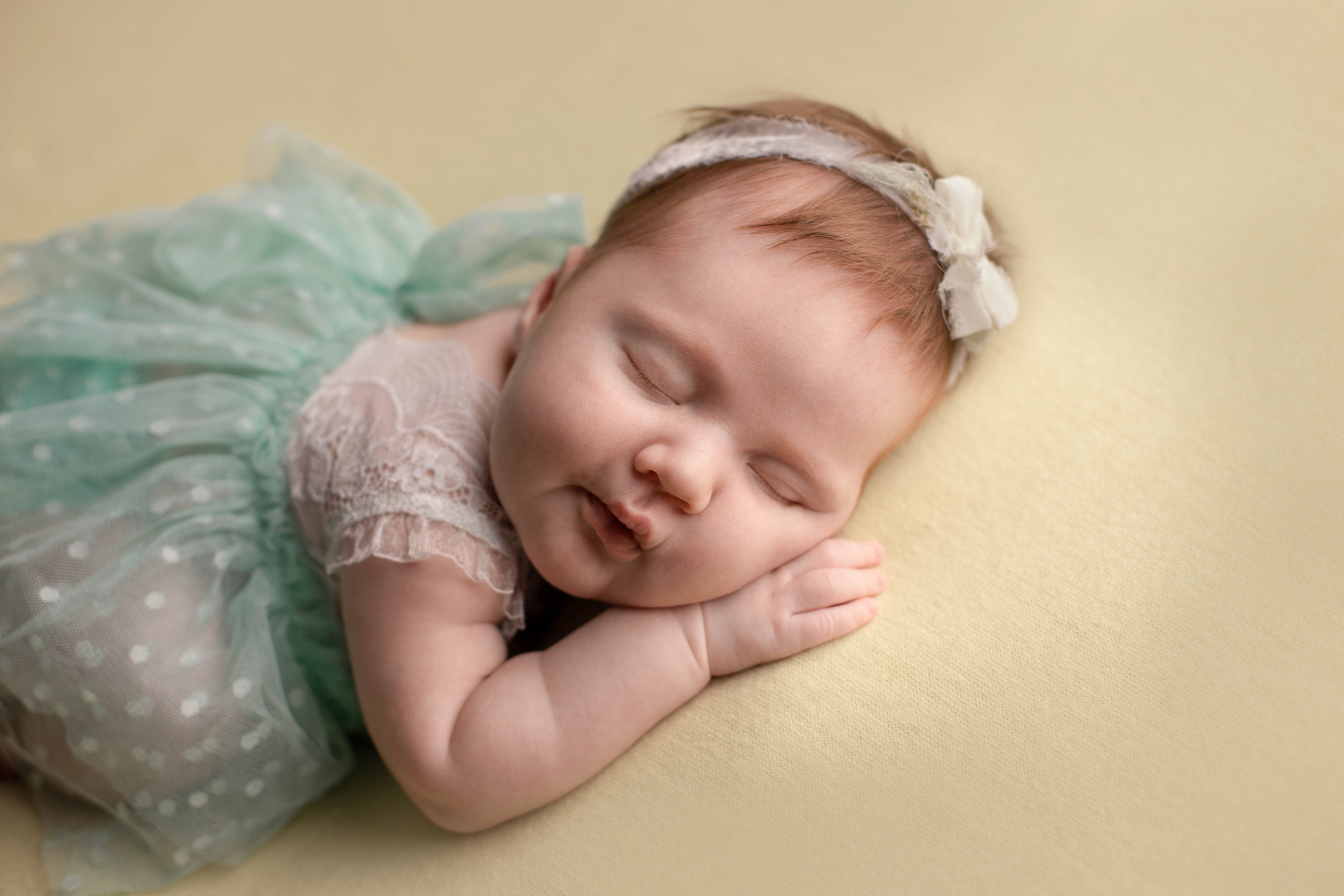Портфолио Новорожденные - Фотограф новорожденных: искусство запечатлен. Фотограф новорожденных: волшебные моменты первых дней жизни