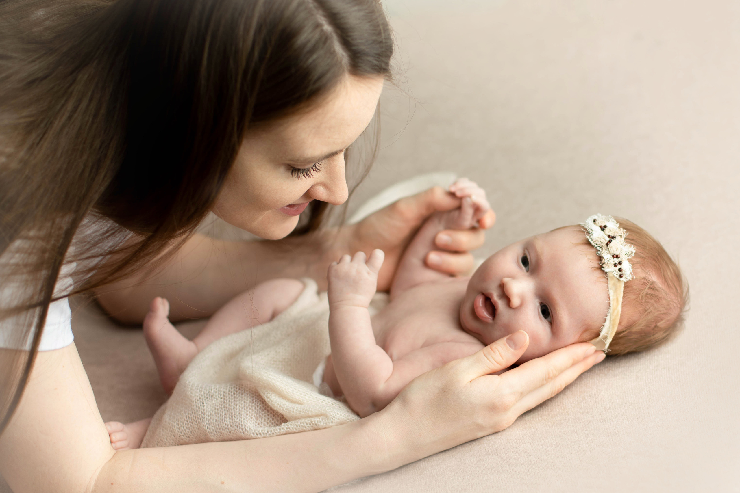 Портфолио Новорожденные - Фотограф новорожденных: искусство запечатлен. Фотограф новорожденных: волшебные моменты первых дней жизни