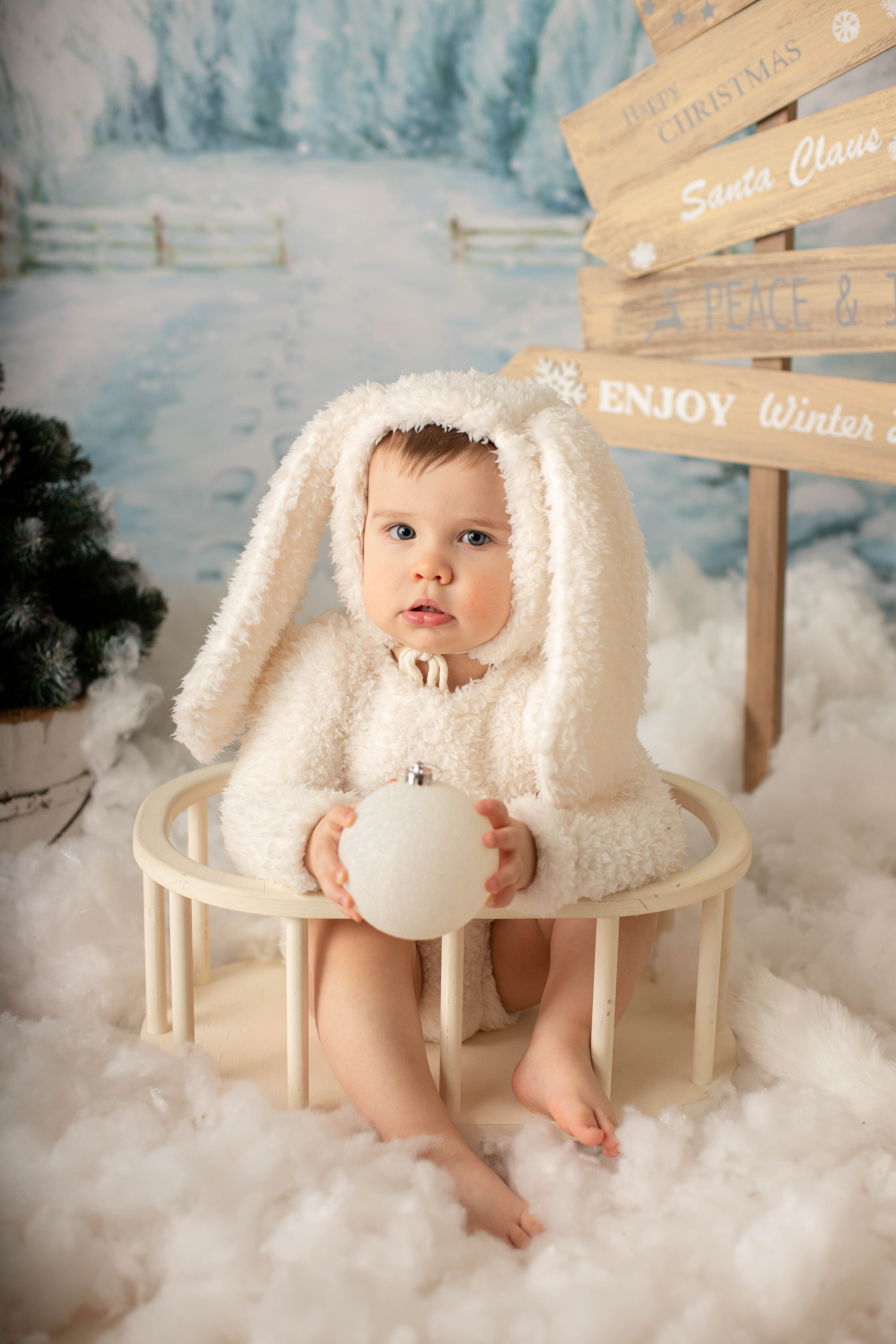 От 9 месяцев  - Фотограф новорожденных: магия детства в каждом снимке. Фотограф новорожденных: волшебные моменты первых дней жизни