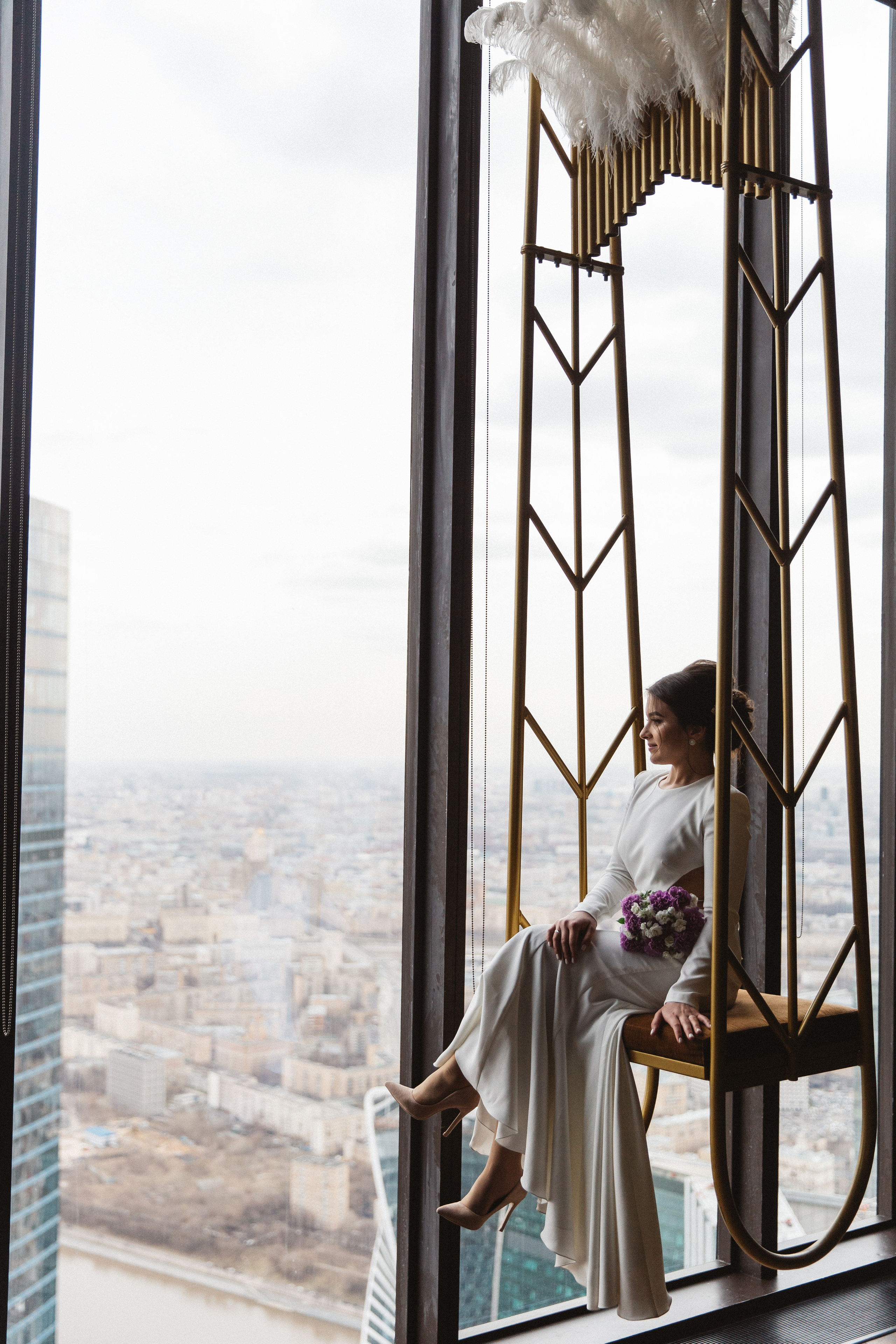 Анонс свадебных фотографий Дениса и Ангелины в Москва Сити. Свадебный фотограф Домодедово Москва Катерина Алехина