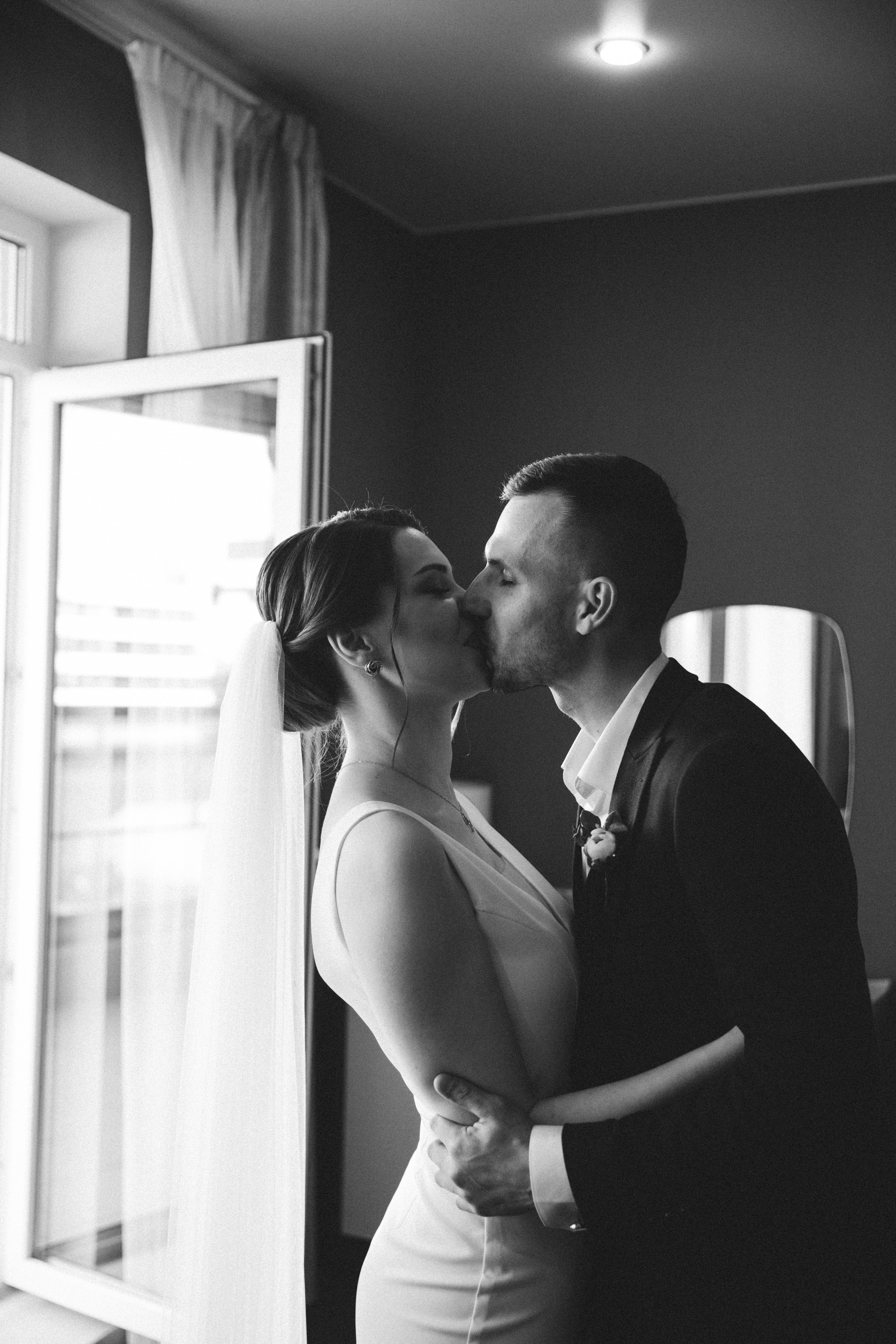 Анонс свадебных фотографий Кирилла и Татьяны Барвиха Luxury Village. Свадебный фотограф Домодедово Москва Катерина Алехина