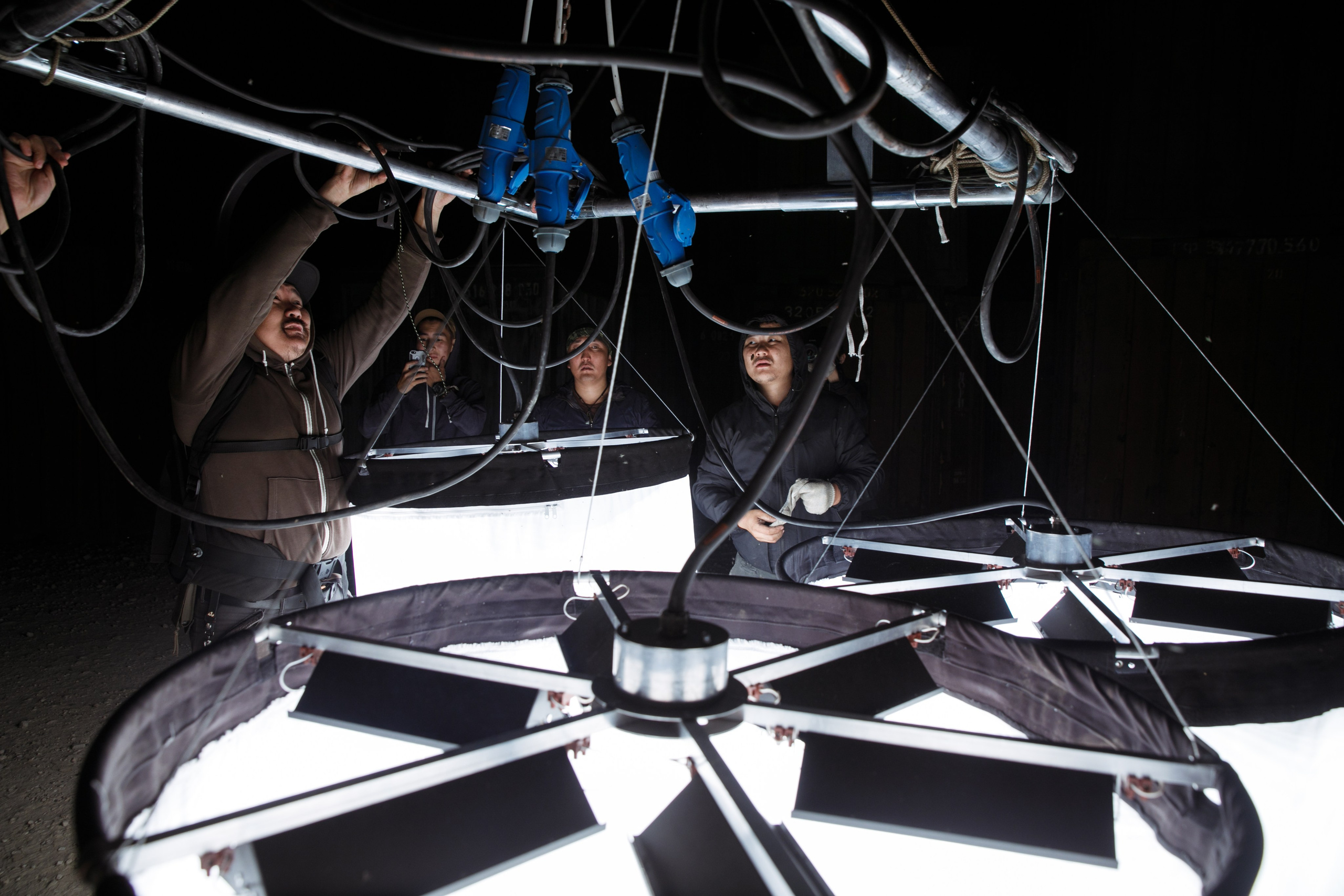 Съемка фильма «УолО5ото». Кинокомпания Sakhawood