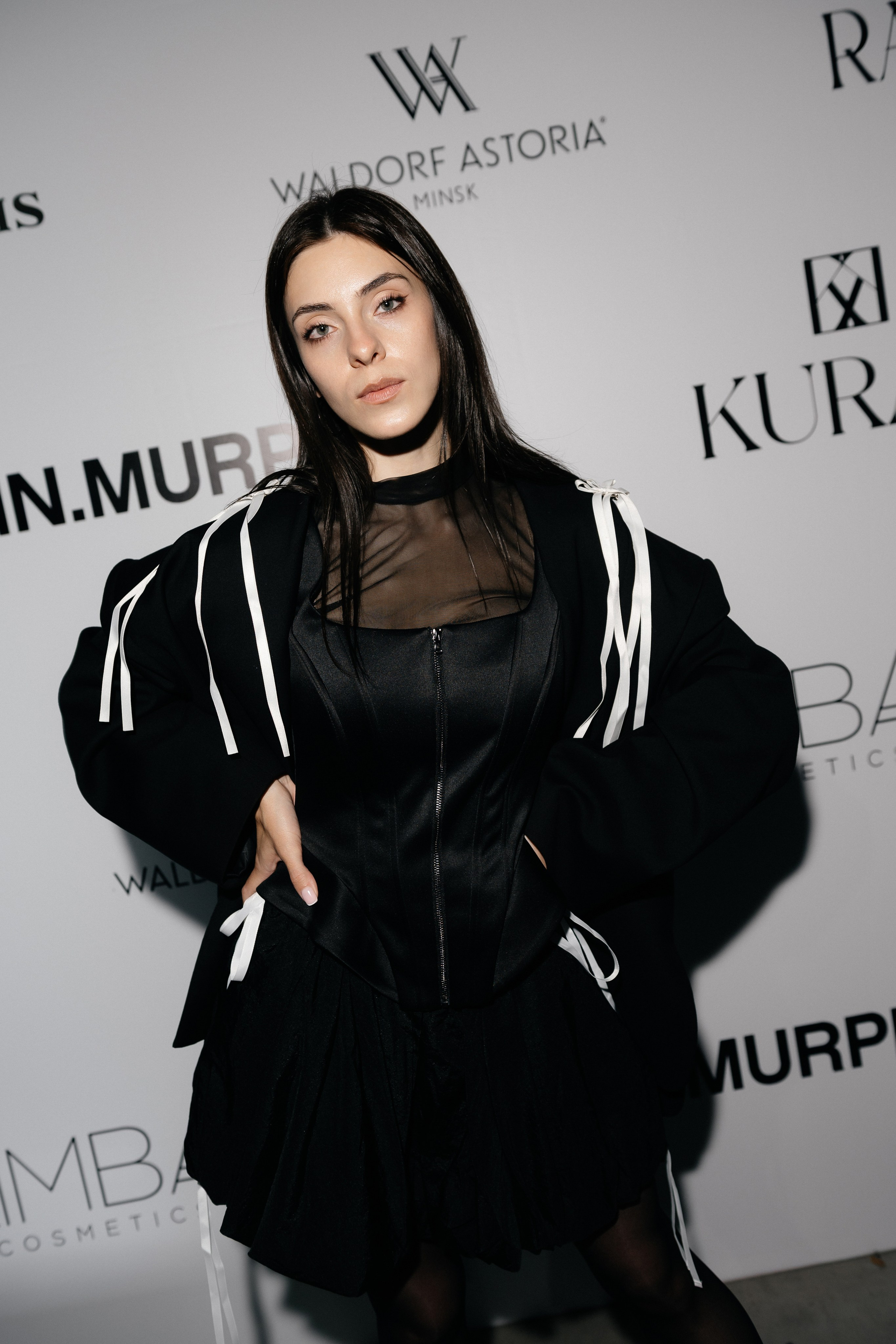 INCOGNITO Rara Avis Group & Kuraje Fashion Show 2027 INCOGNITO. Wedding PHOTOGRAPHER Andrew Vnukov