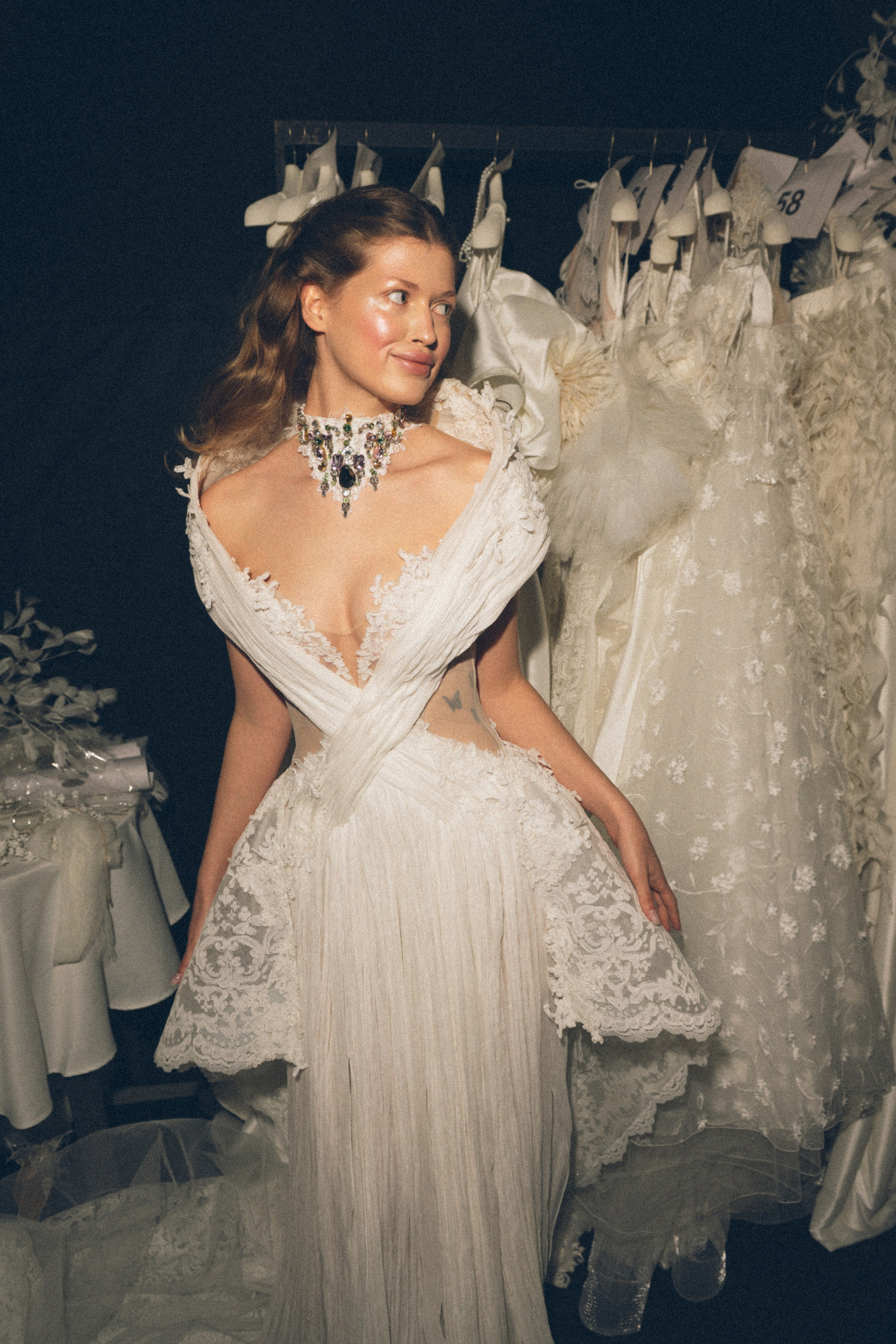 INCOGNITO Rara Avis Group & Kuraje Fashion Show 2027 INCOGNITO. Wedding PHOTOGRAPHER Andrew Vnukov