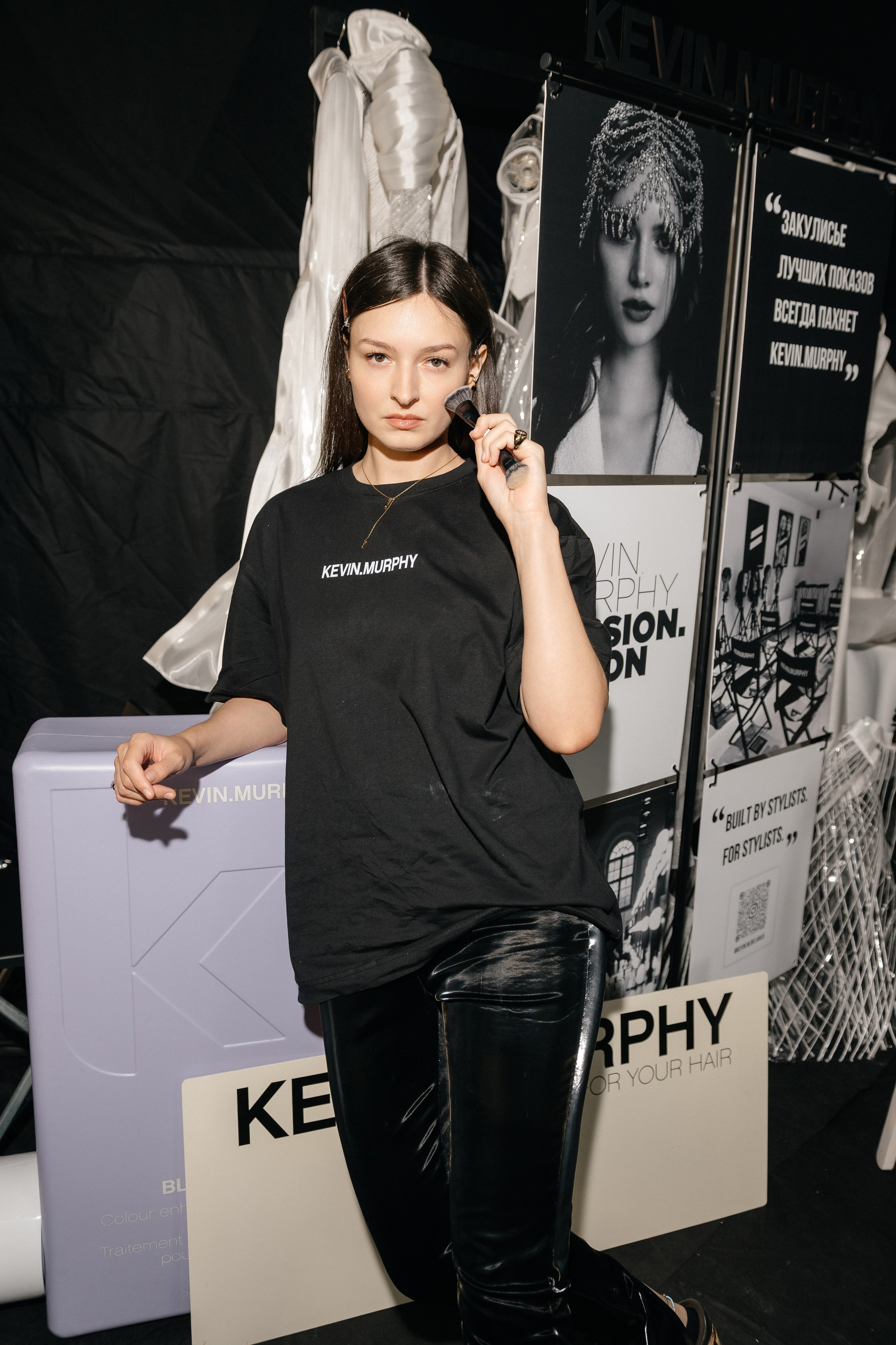 INCOGNITO Rara Avis Group & Kuraje Fashion Show 2027 INCOGNITO. Wedding PHOTOGRAPHER Andrew Vnukov