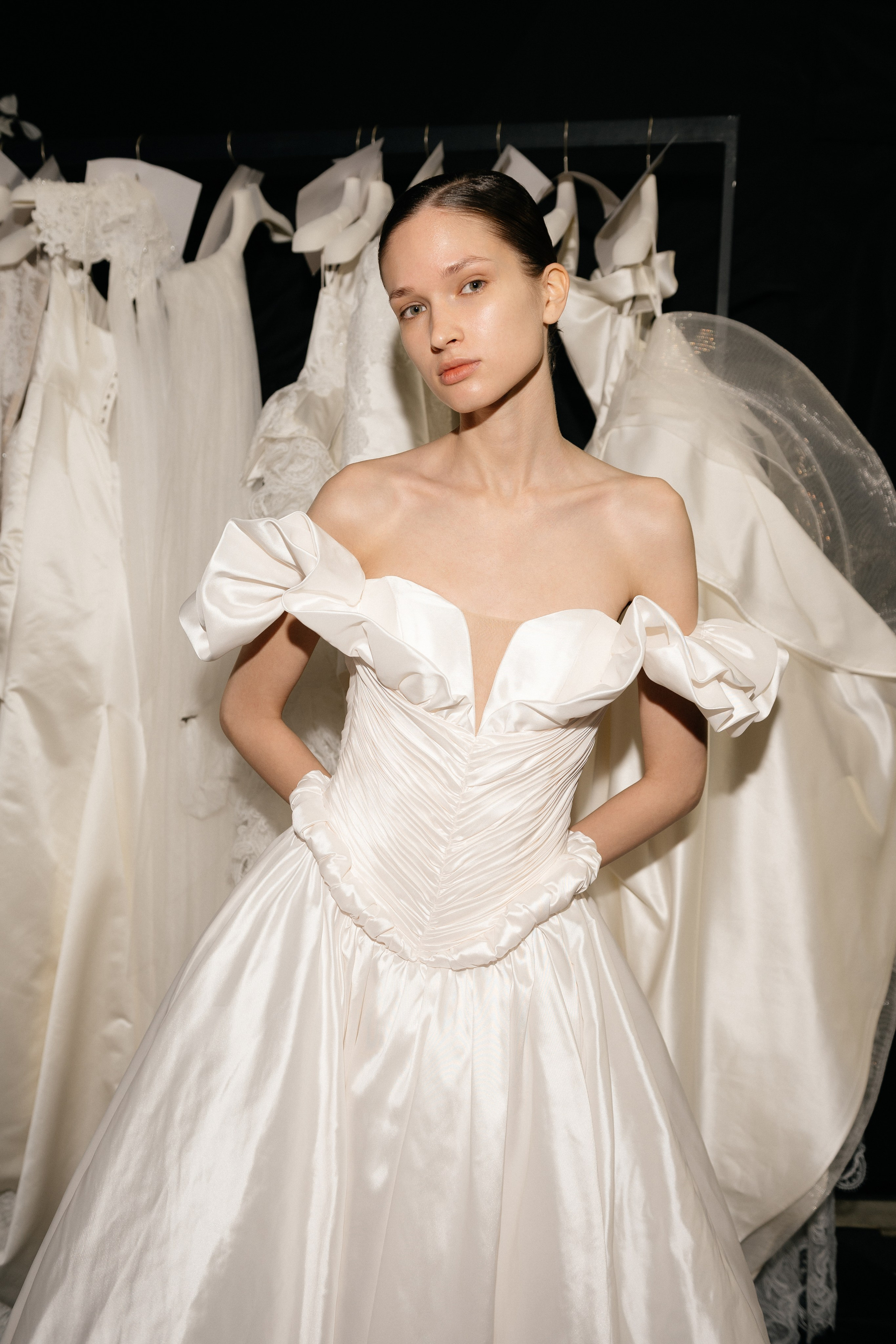 INCOGNITO Rara Avis Group & Kuraje Fashion Show 2027 INCOGNITO. Wedding PHOTOGRAPHER Andrew Vnukov