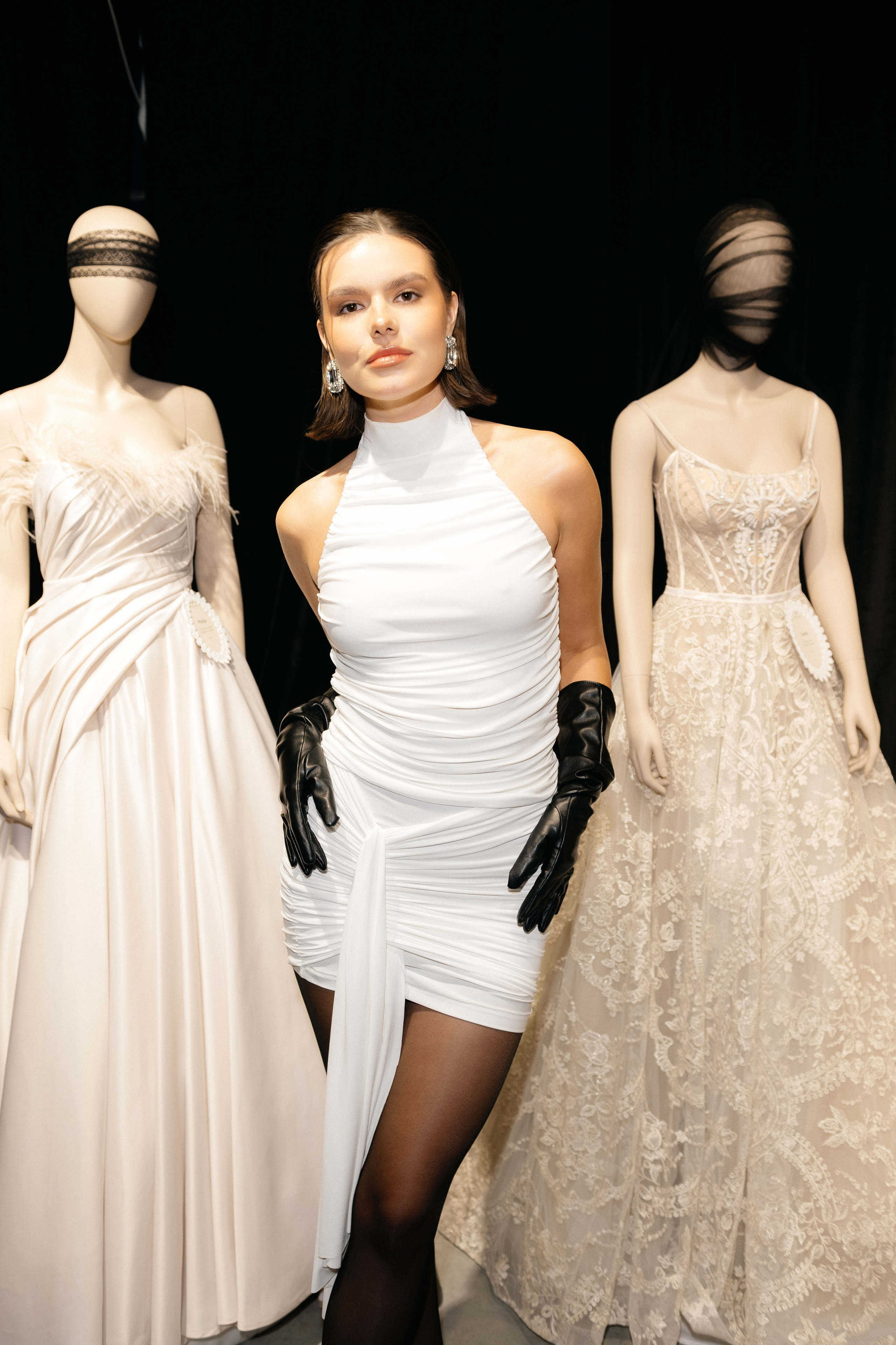 INCOGNITO Rara Avis Group & Kuraje Fashion Show 2027 INCOGNITO. Wedding PHOTOGRAPHER Andrew Vnukov