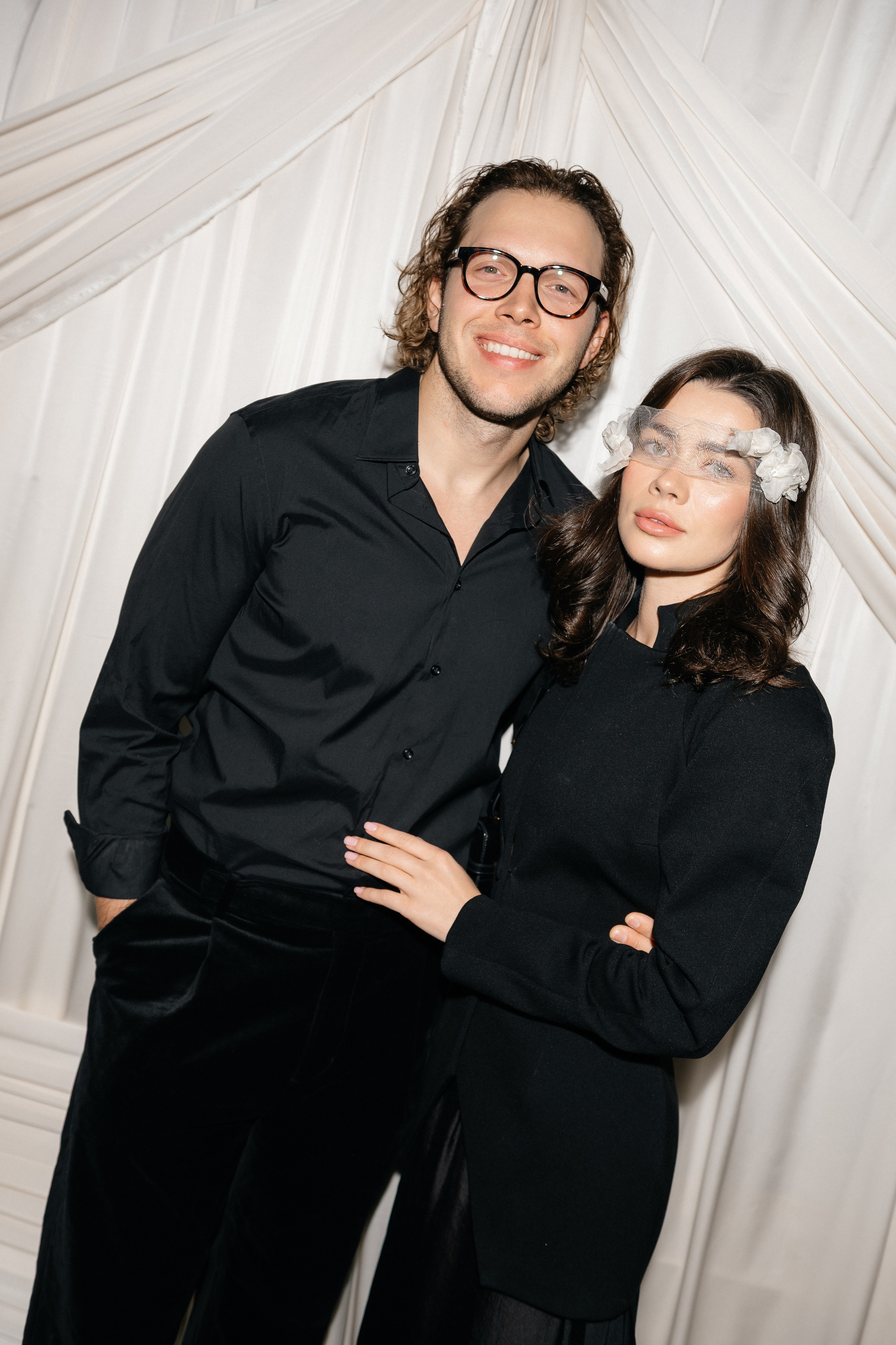 INCOGNITO Rara Avis Group & Kuraje Fashion Show 2027 INCOGNITO. Wedding PHOTOGRAPHER Andrew Vnukov