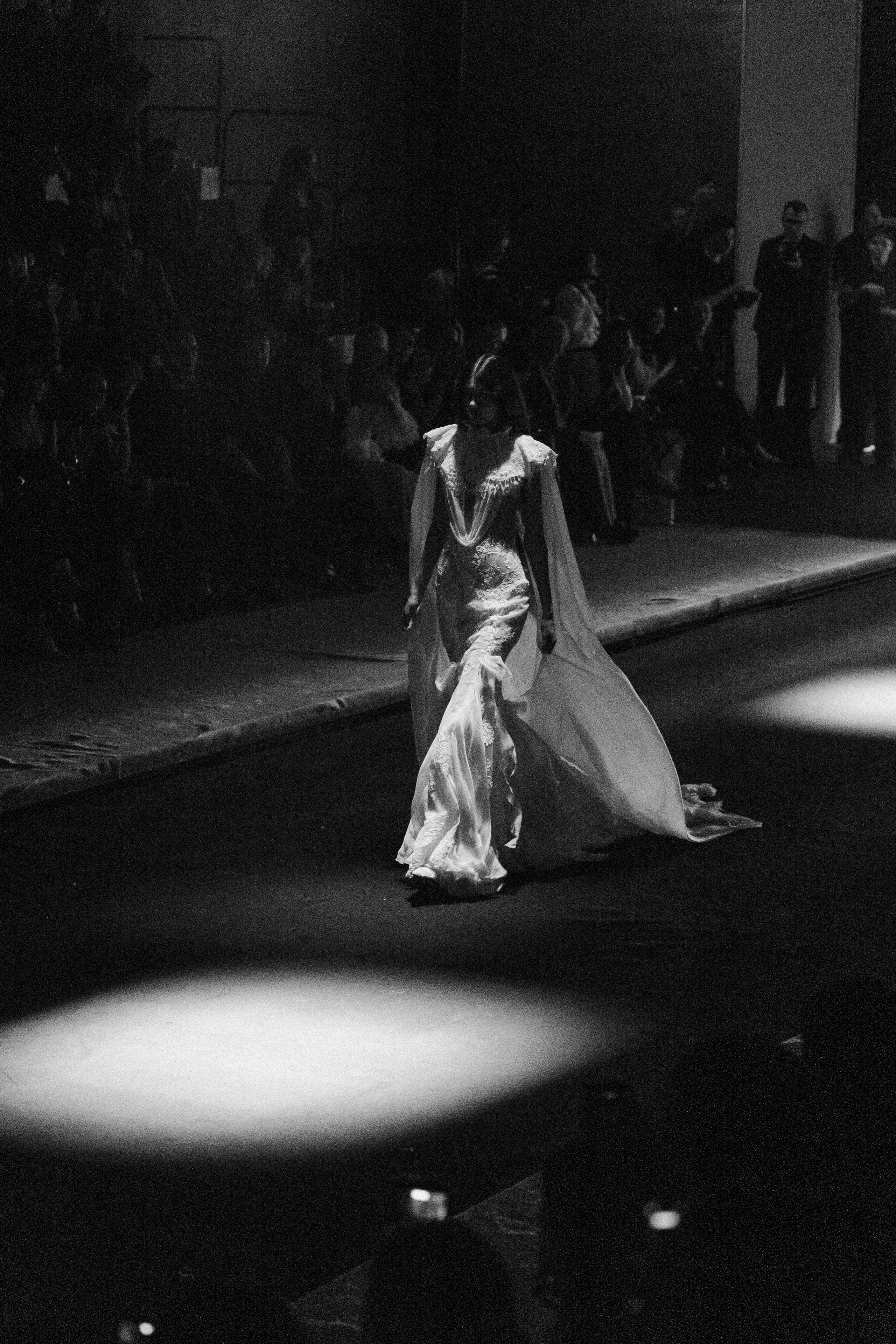 INCOGNITO Rara Avis Group & Kuraje Fashion Show 2027 INCOGNITO. Wedding PHOTOGRAPHER Andrew Vnukov