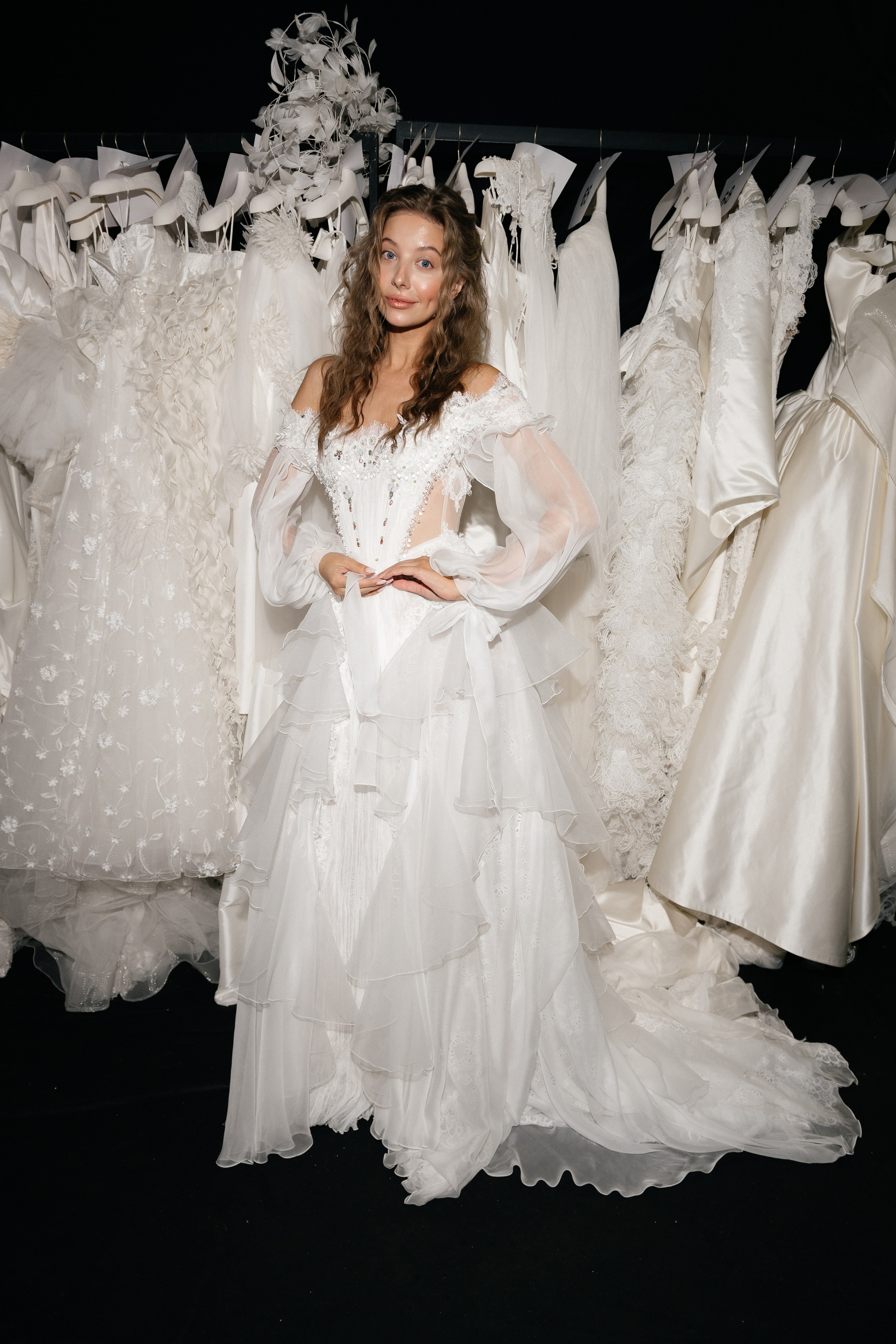 INCOGNITO Rara Avis Group & Kuraje Fashion Show 2027 INCOGNITO. Wedding PHOTOGRAPHER Andrew Vnukov
