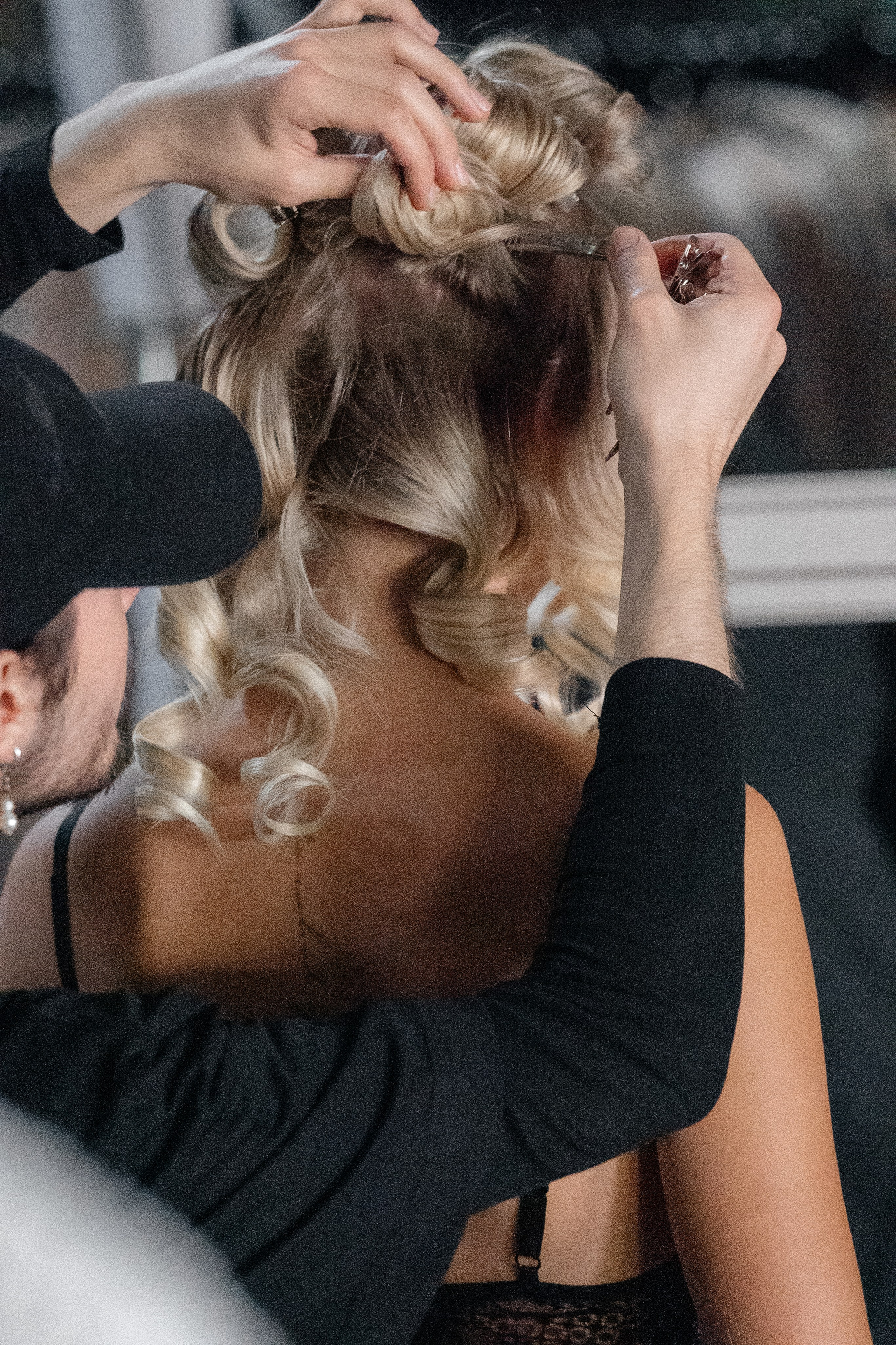 INCOGNITO Rara Avis Group & Kuraje Fashion Show 2027 INCOGNITO. Wedding PHOTOGRAPHER Andrew Vnukov