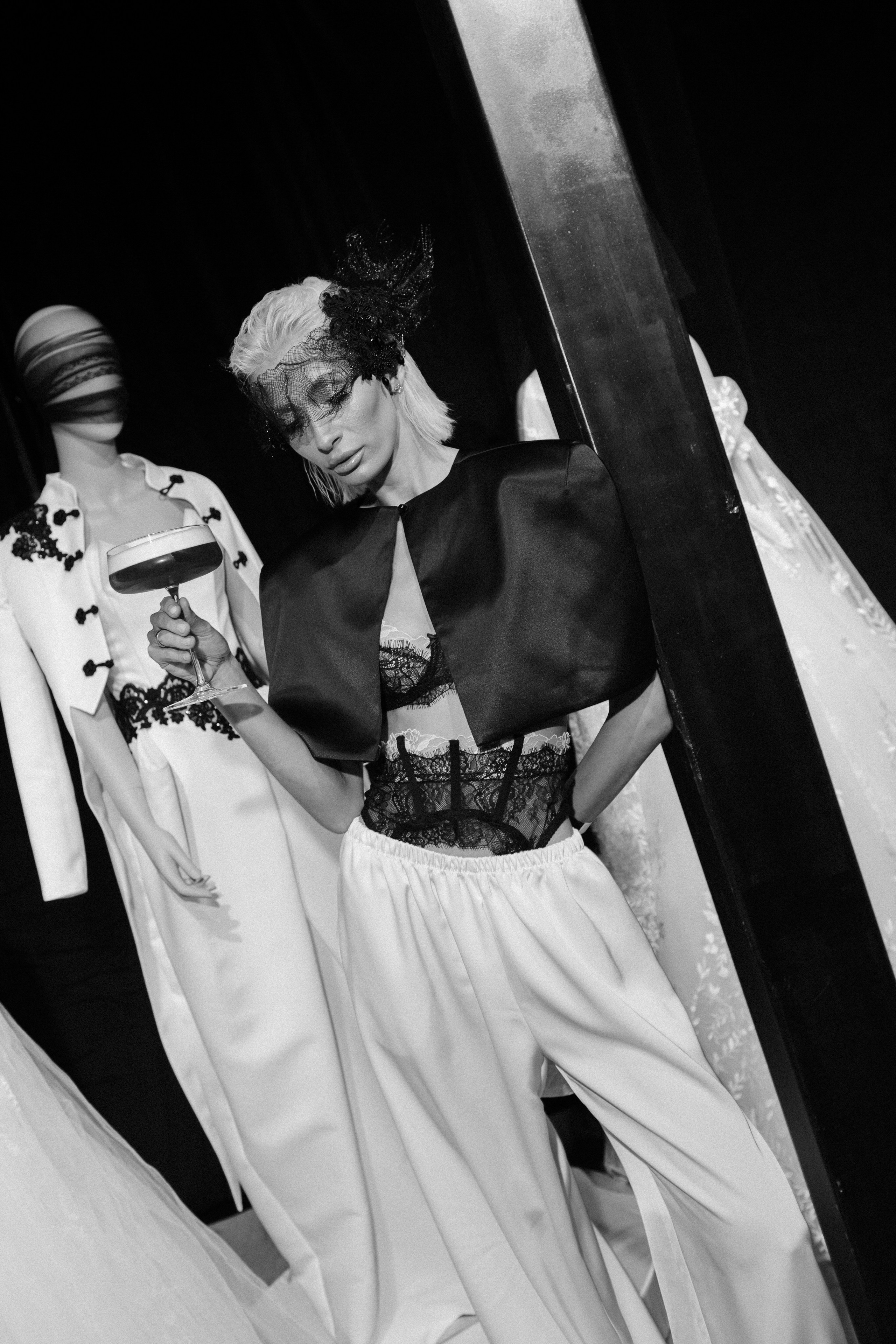 INCOGNITO Rara Avis Group & Kuraje Fashion Show 2027 INCOGNITO. Wedding PHOTOGRAPHER Andrew Vnukov