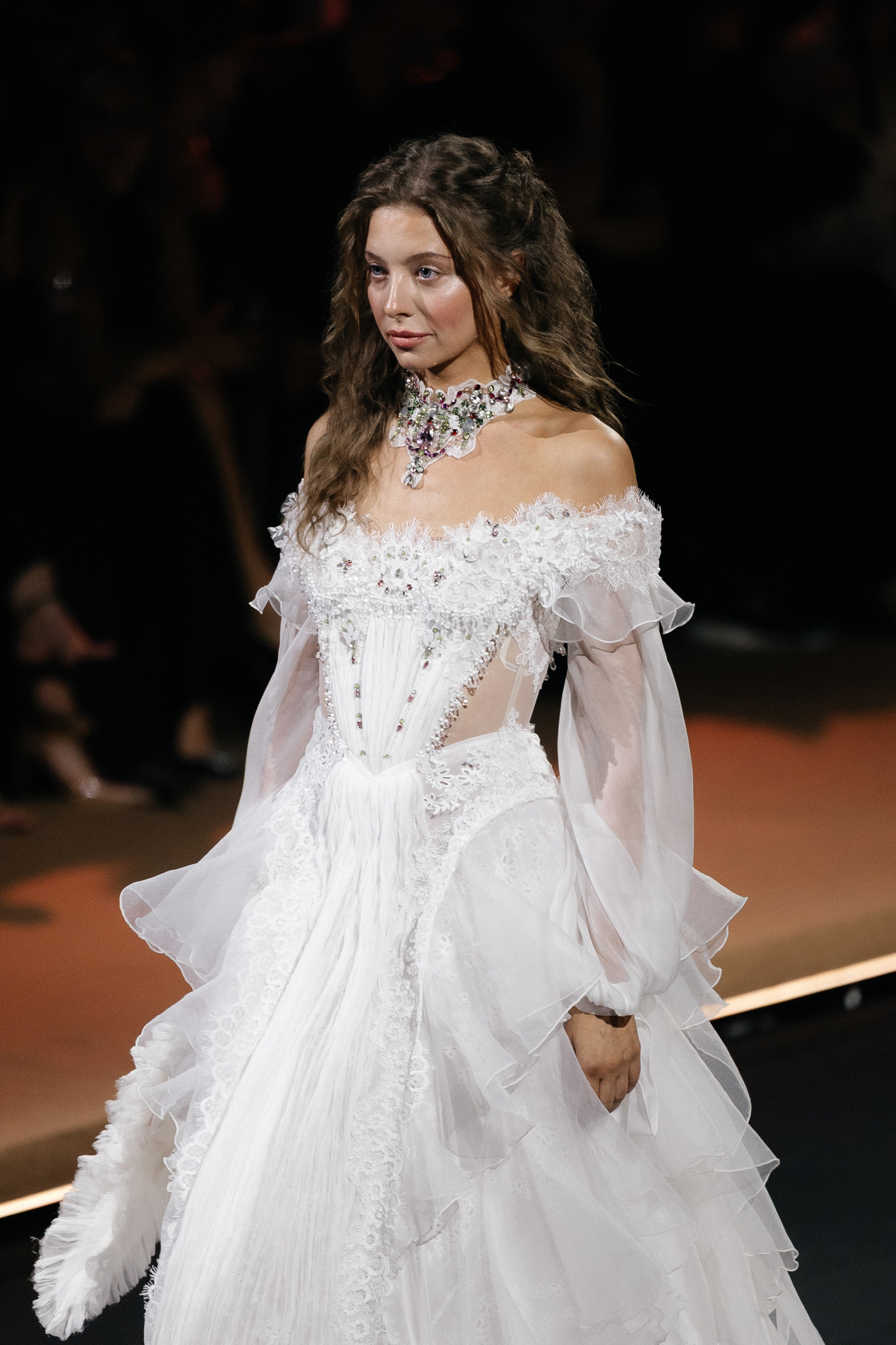 INCOGNITO Rara Avis Group & Kuraje Fashion Show 2027 INCOGNITO. Wedding PHOTOGRAPHER Andrew Vnukov