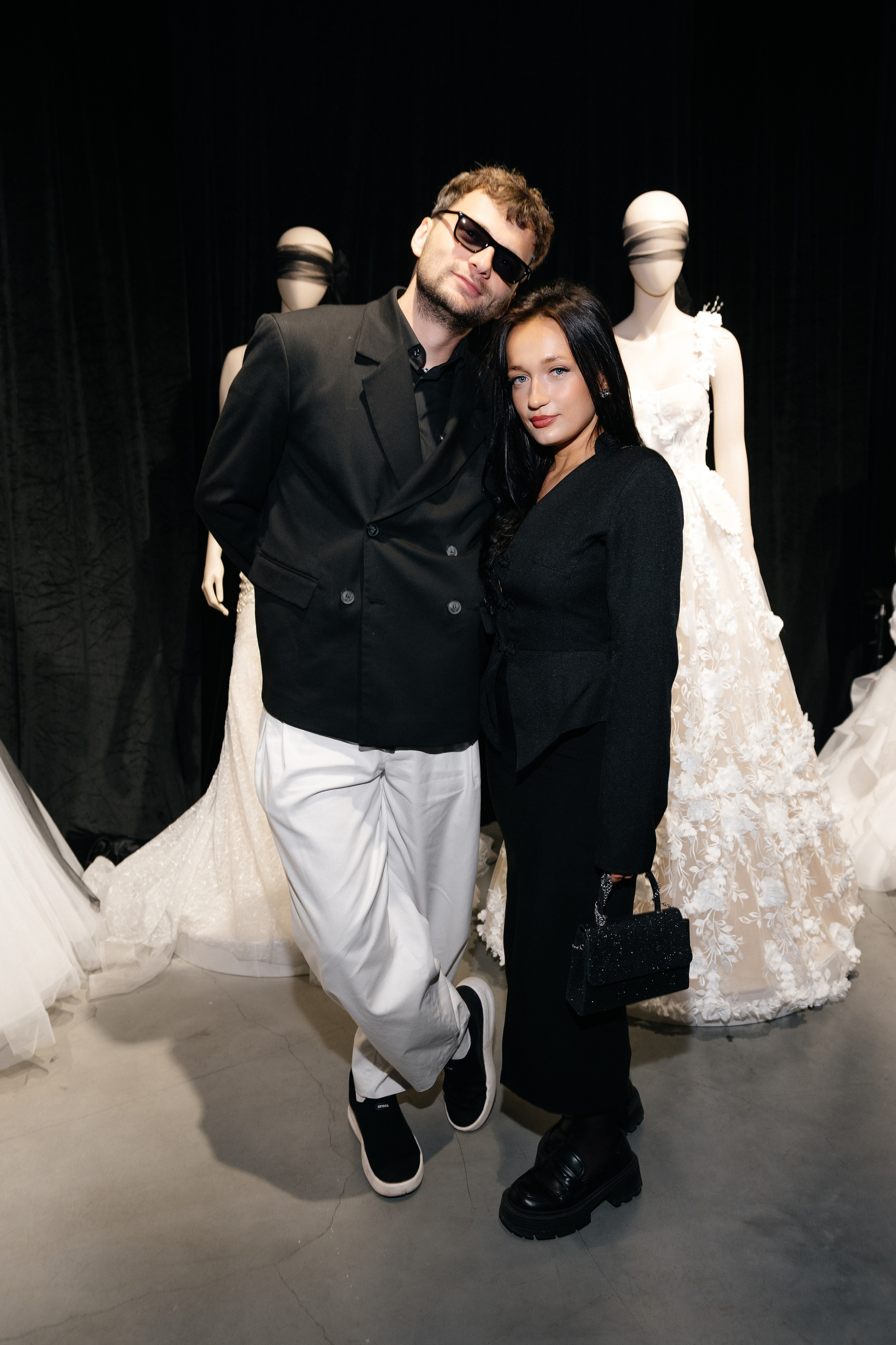 INCOGNITO Rara Avis Group & Kuraje Fashion Show 2027 INCOGNITO. Wedding PHOTOGRAPHER Andrew Vnukov