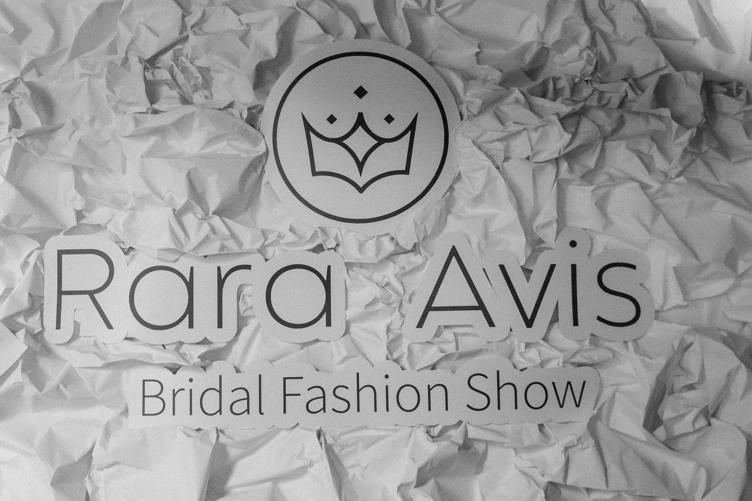 INCOGNITO Rara Avis Group & Kuraje Fashion Show 2027 INCOGNITO. Wedding PHOTOGRAPHER Andrew Vnukov