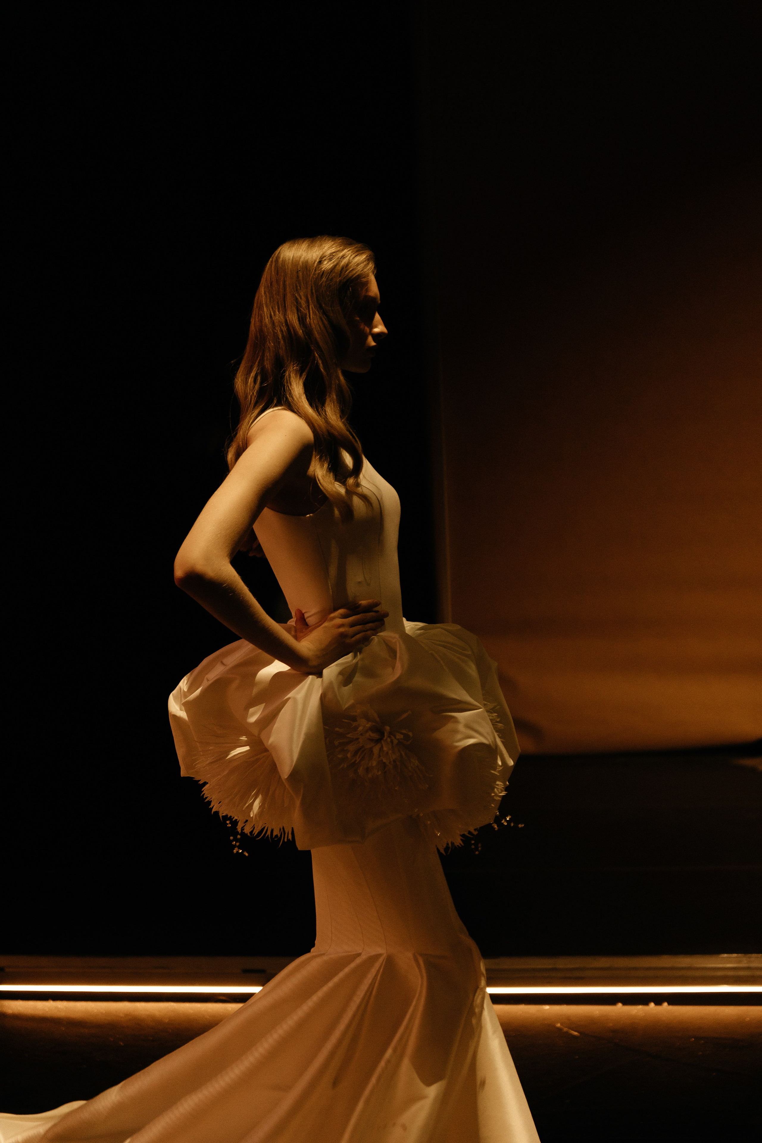 INCOGNITO Rara Avis Group & Kuraje Fashion Show 2027 INCOGNITO. Wedding PHOTOGRAPHER Andrew Vnukov
