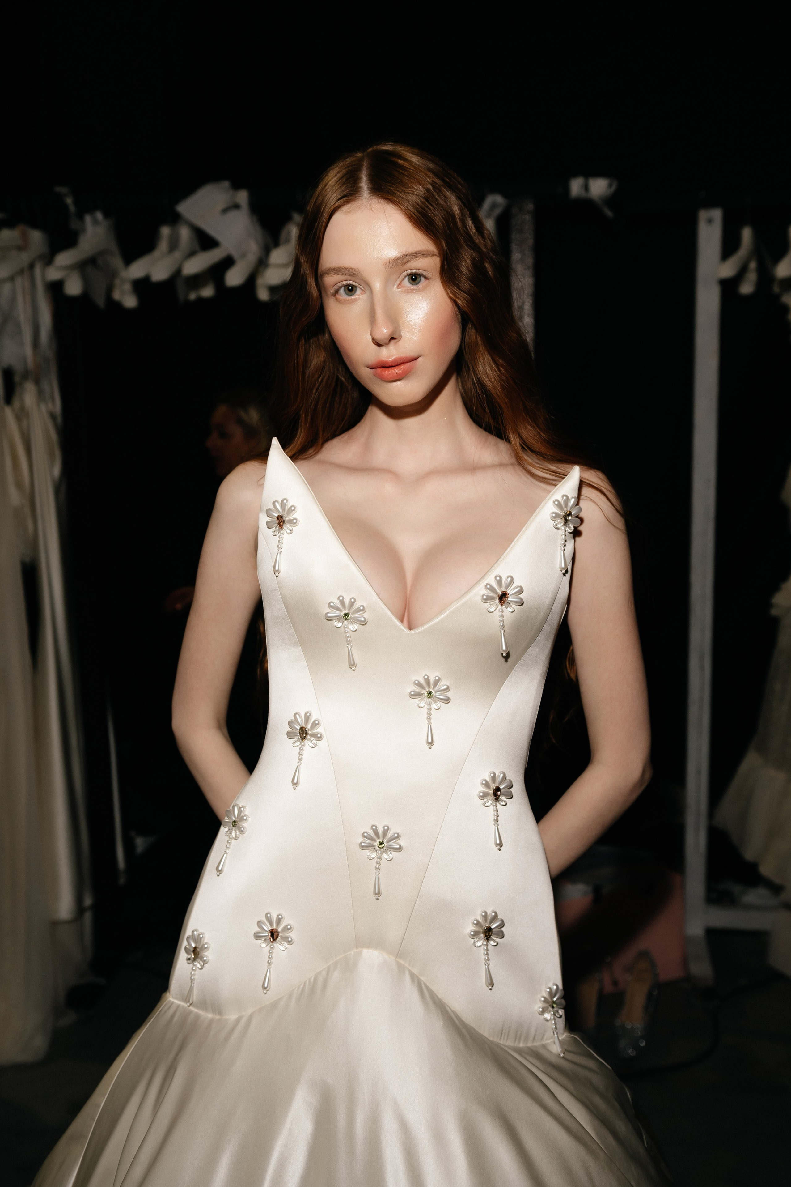 INCOGNITO Rara Avis Group & Kuraje Fashion Show 2027 INCOGNITO. Wedding PHOTOGRAPHER Andrew Vnukov