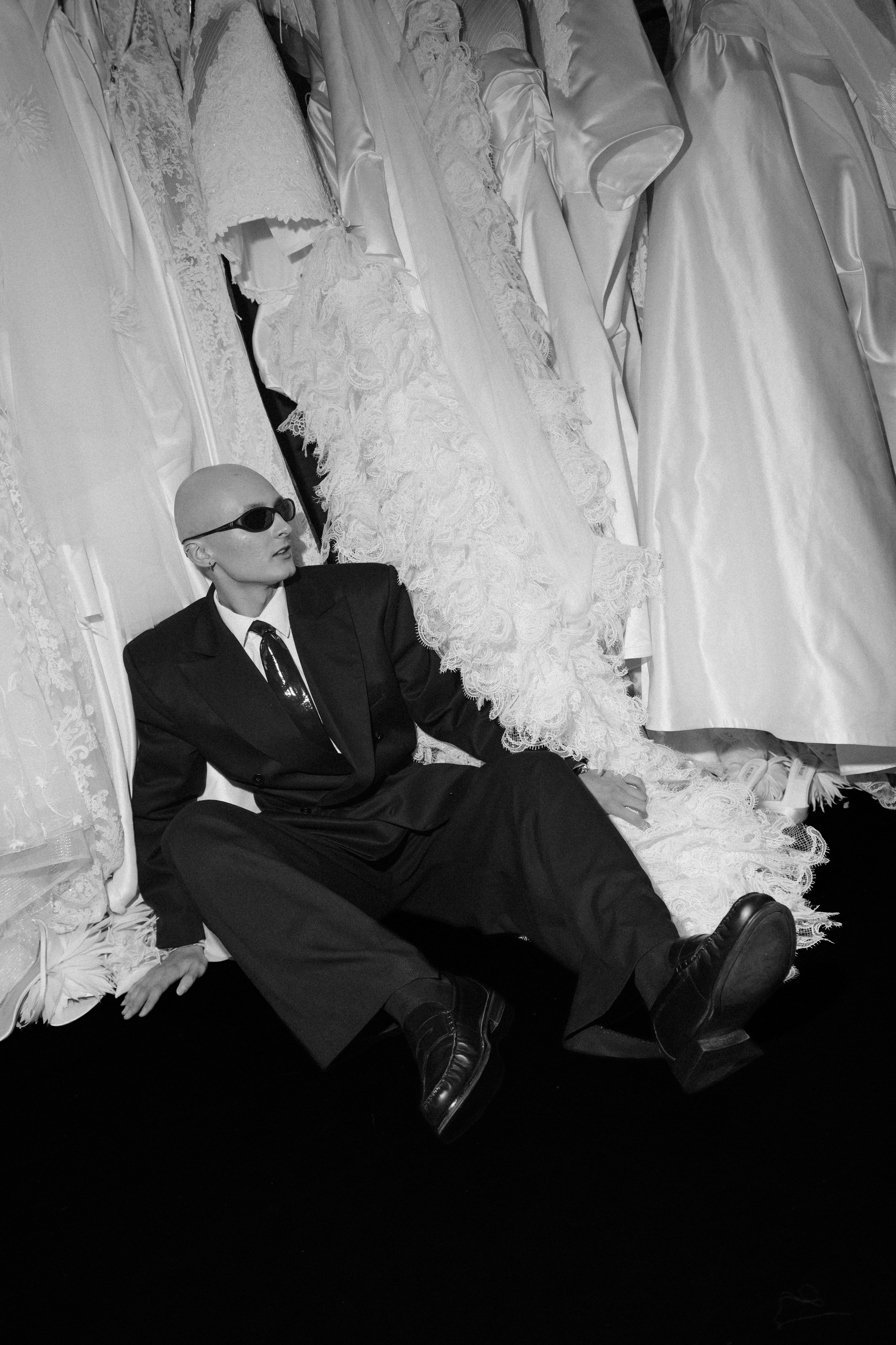 INCOGNITO Rara Avis Group & Kuraje Fashion Show 2027 INCOGNITO. Wedding PHOTOGRAPHER Andrew Vnukov