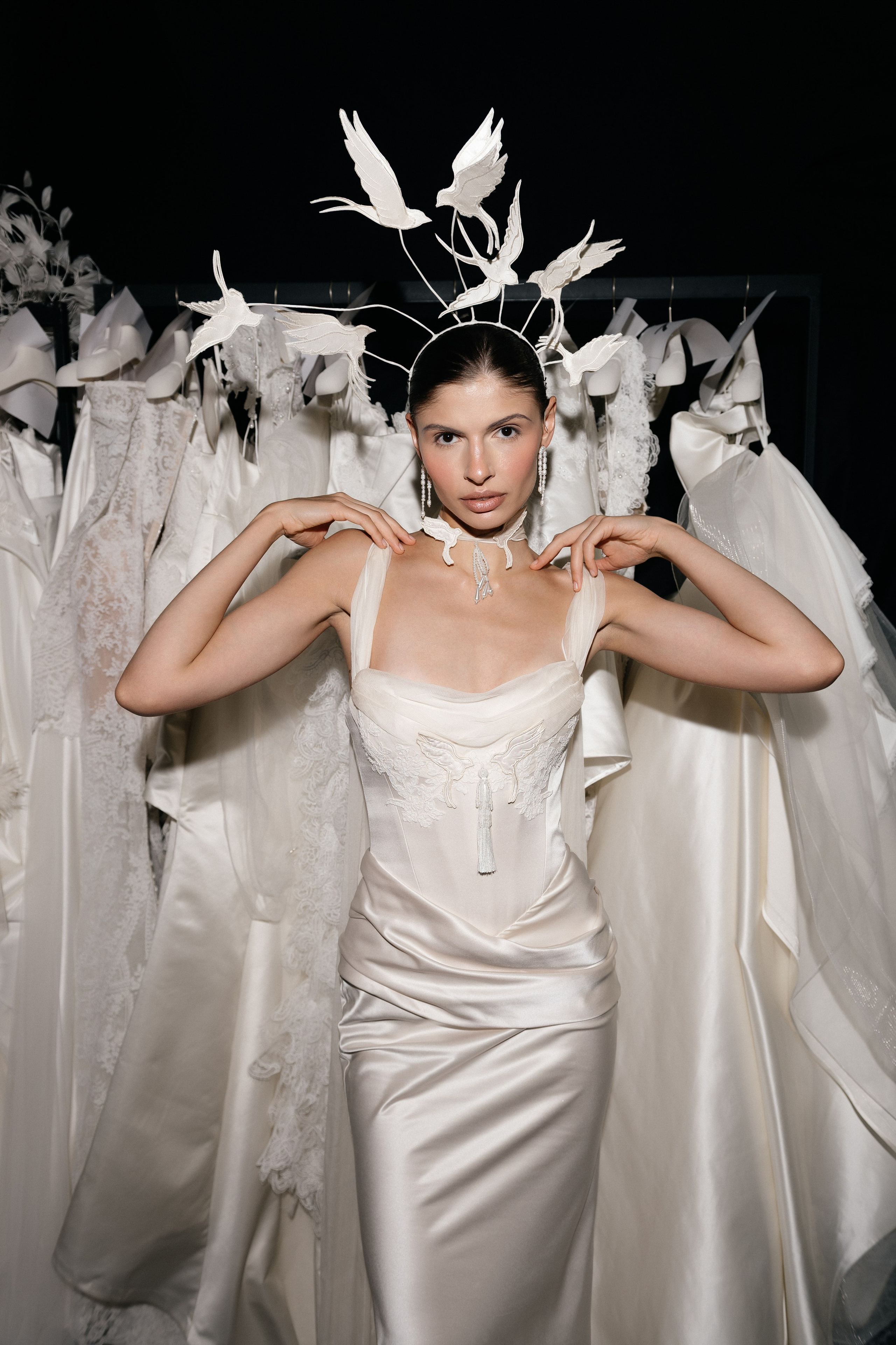 INCOGNITO Rara Avis Group & Kuraje Fashion Show 2027 INCOGNITO. Wedding PHOTOGRAPHER Andrew Vnukov