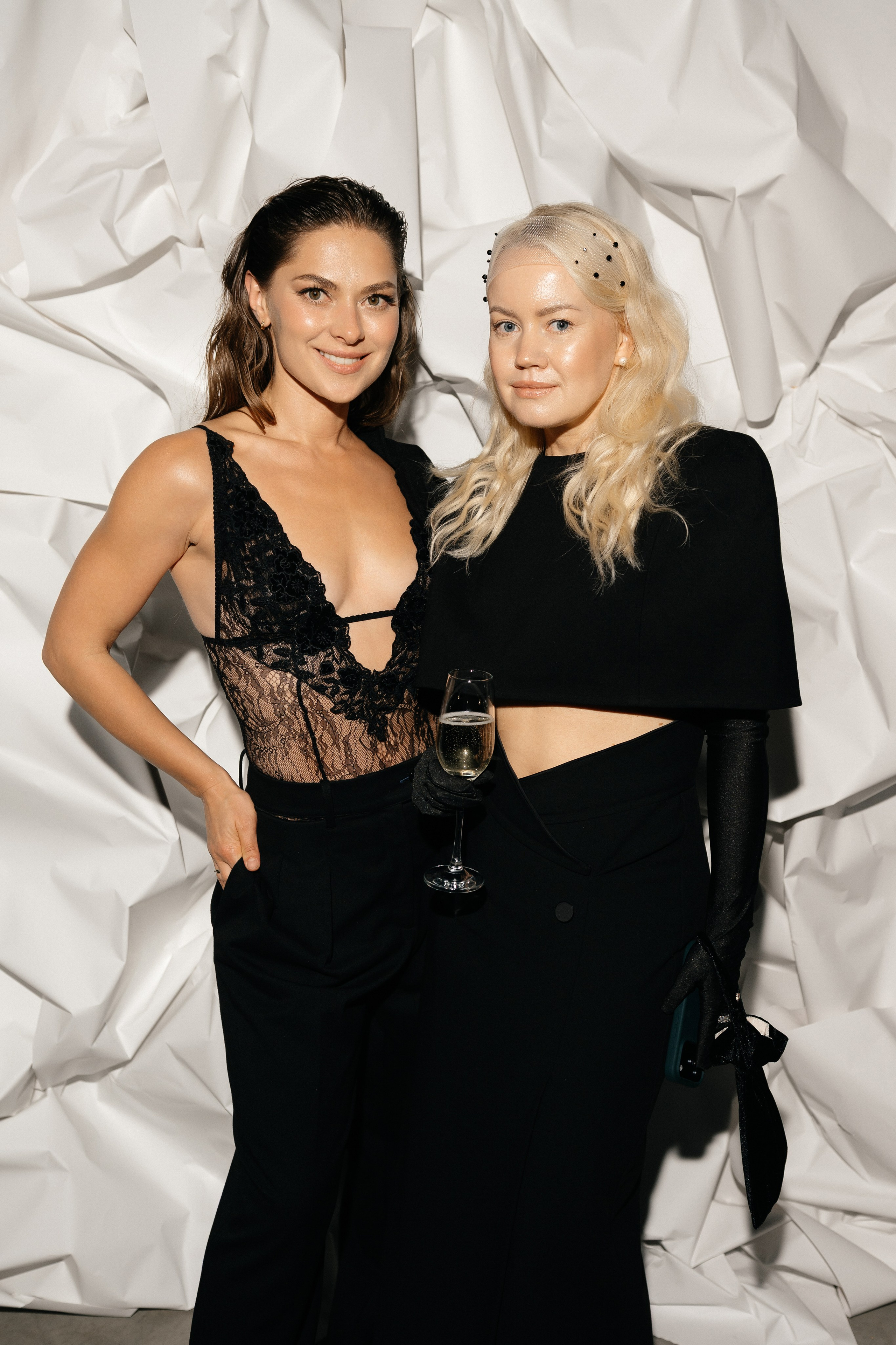 INCOGNITO Rara Avis Group & Kuraje Fashion Show 2027 INCOGNITO. Wedding PHOTOGRAPHER Andrew Vnukov