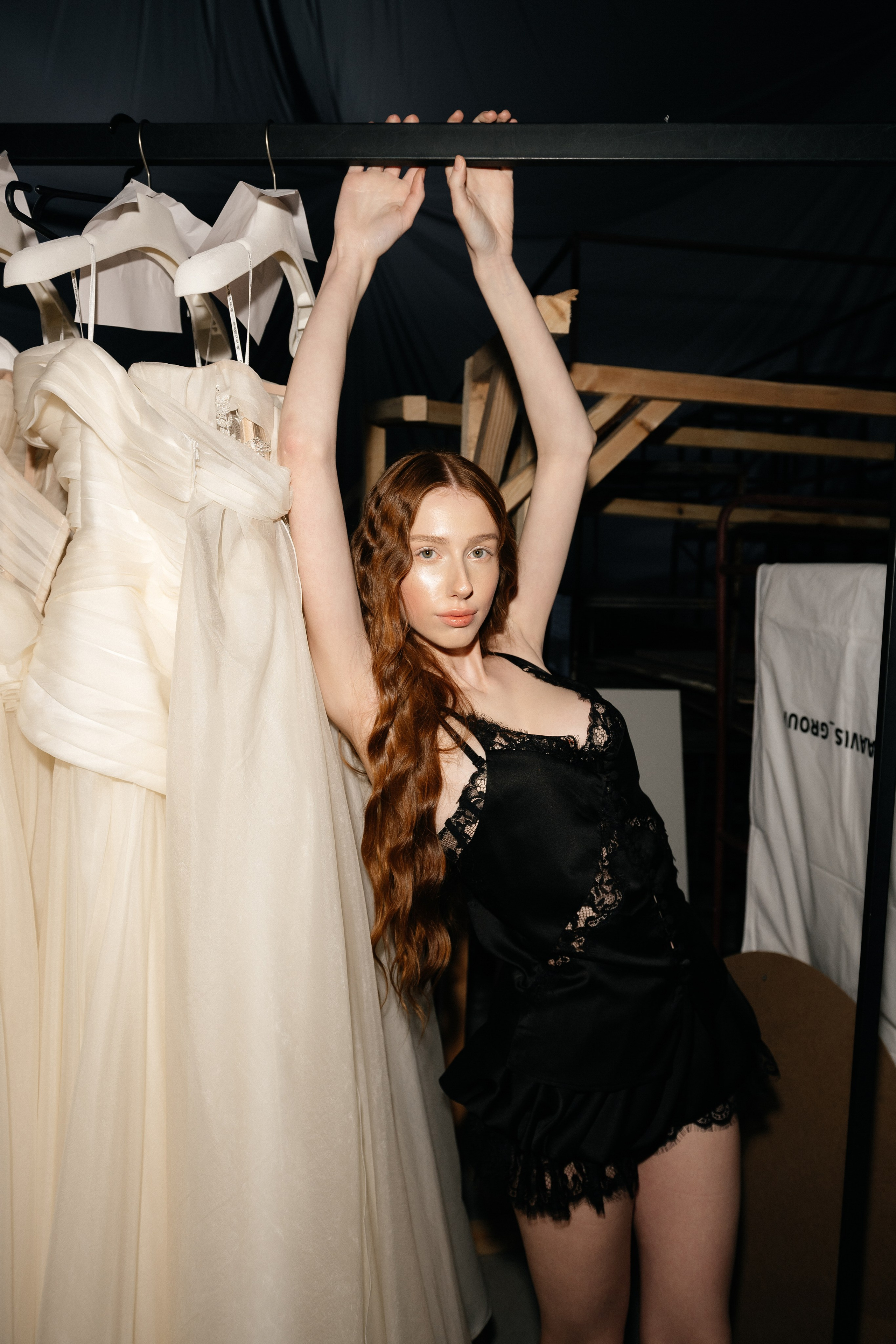 INCOGNITO Rara Avis Group & Kuraje Fashion Show 2027 INCOGNITO. Wedding PHOTOGRAPHER Andrew Vnukov