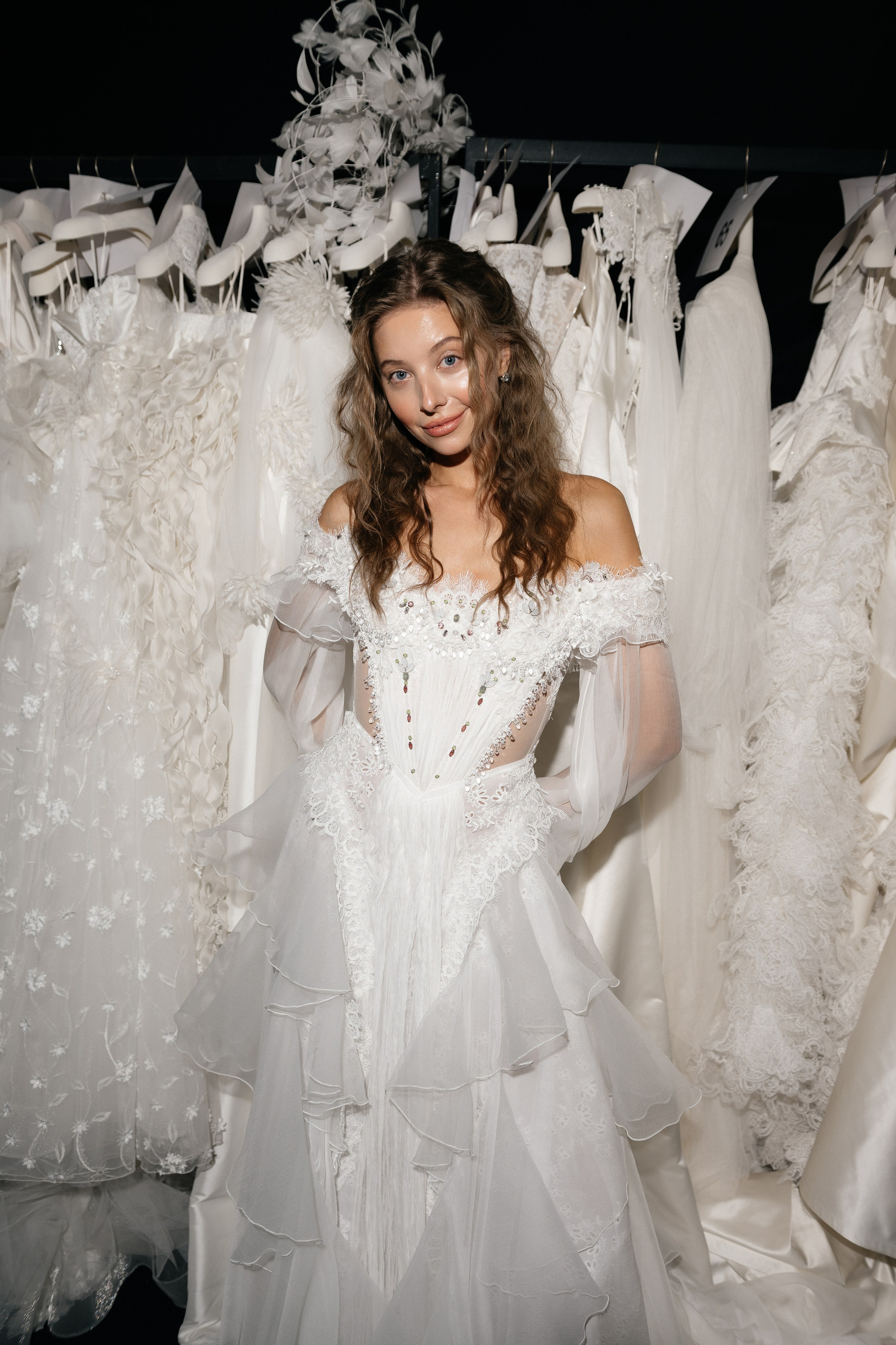 INCOGNITO Rara Avis Group & Kuraje Fashion Show 2027 INCOGNITO. Wedding PHOTOGRAPHER Andrew Vnukov
