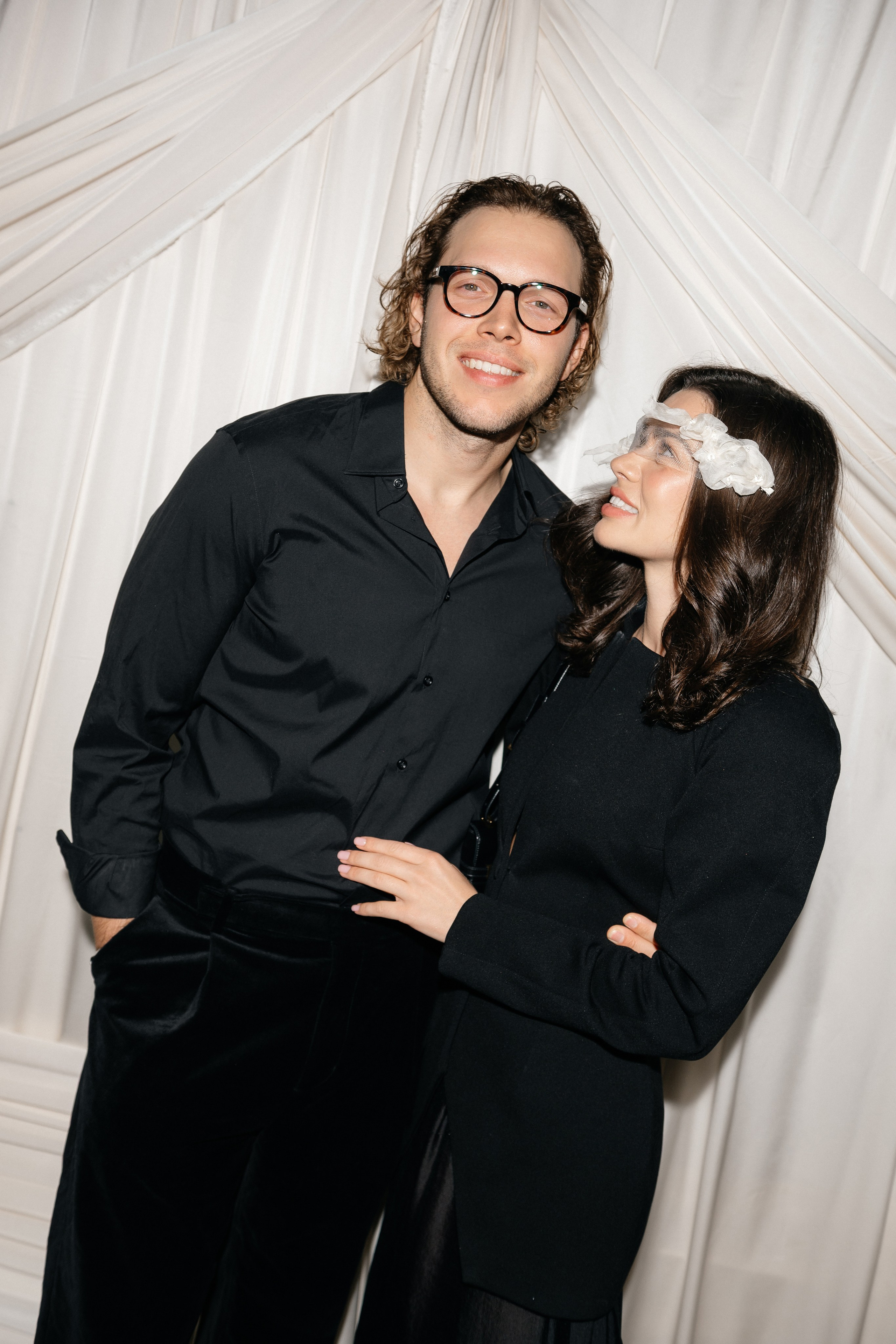 INCOGNITO Rara Avis Group & Kuraje Fashion Show 2027 INCOGNITO. Wedding PHOTOGRAPHER Andrew Vnukov