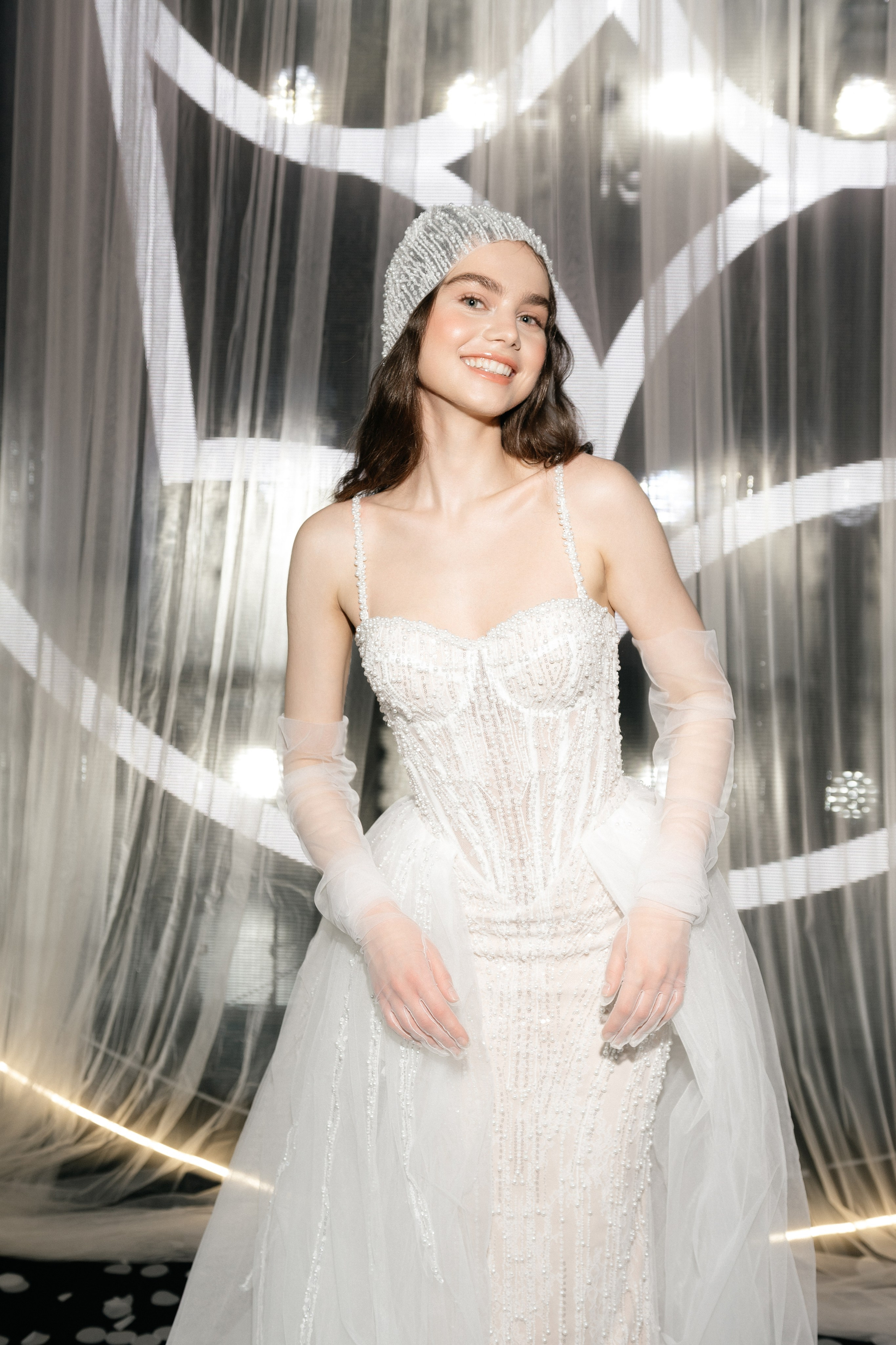 INCOGNITO Rara Avis Group & Kuraje Fashion Show 2027 INCOGNITO. Wedding PHOTOGRAPHER Andrew Vnukov