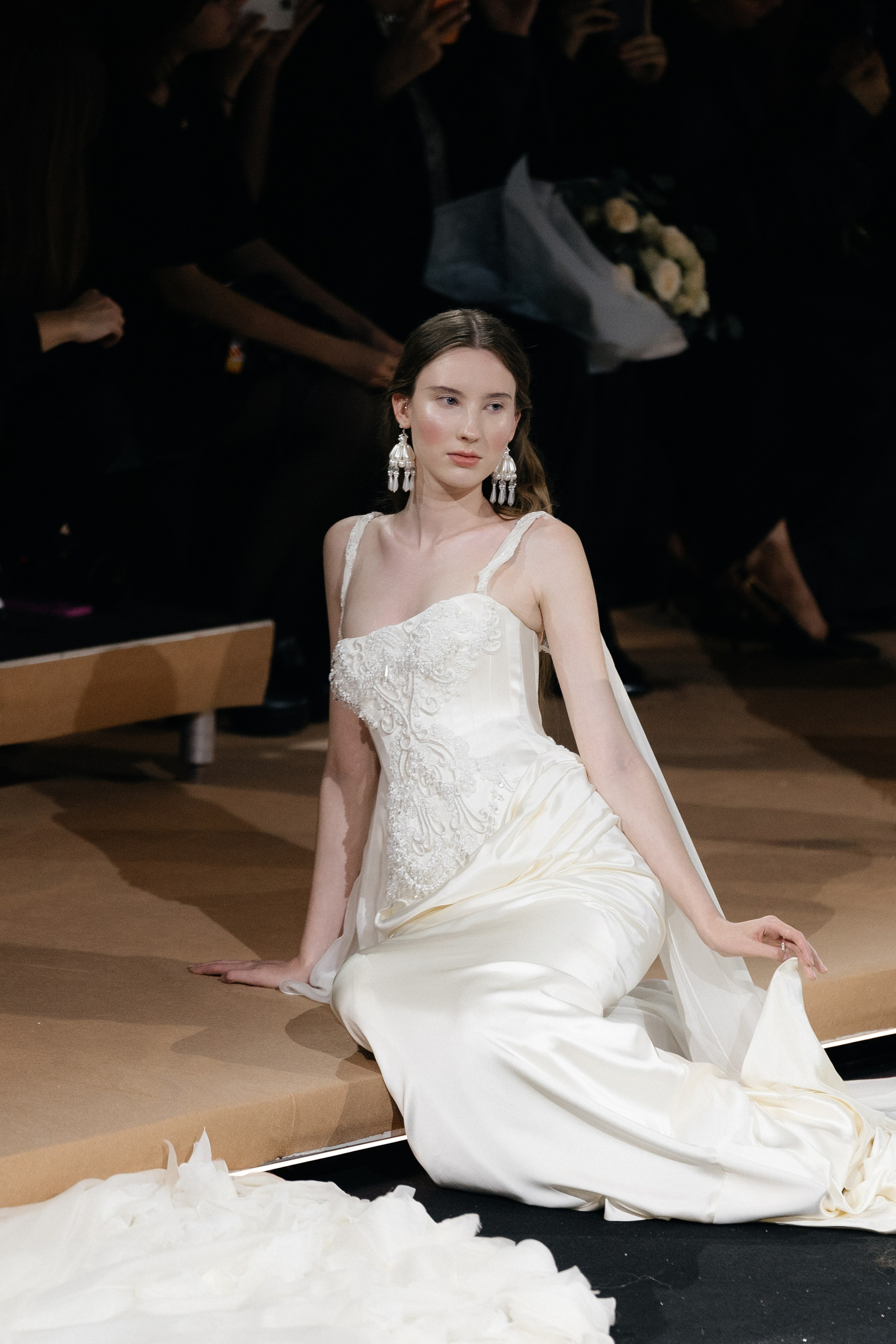 INCOGNITO Rara Avis Group & Kuraje Fashion Show 2027 INCOGNITO. Wedding PHOTOGRAPHER Andrew Vnukov