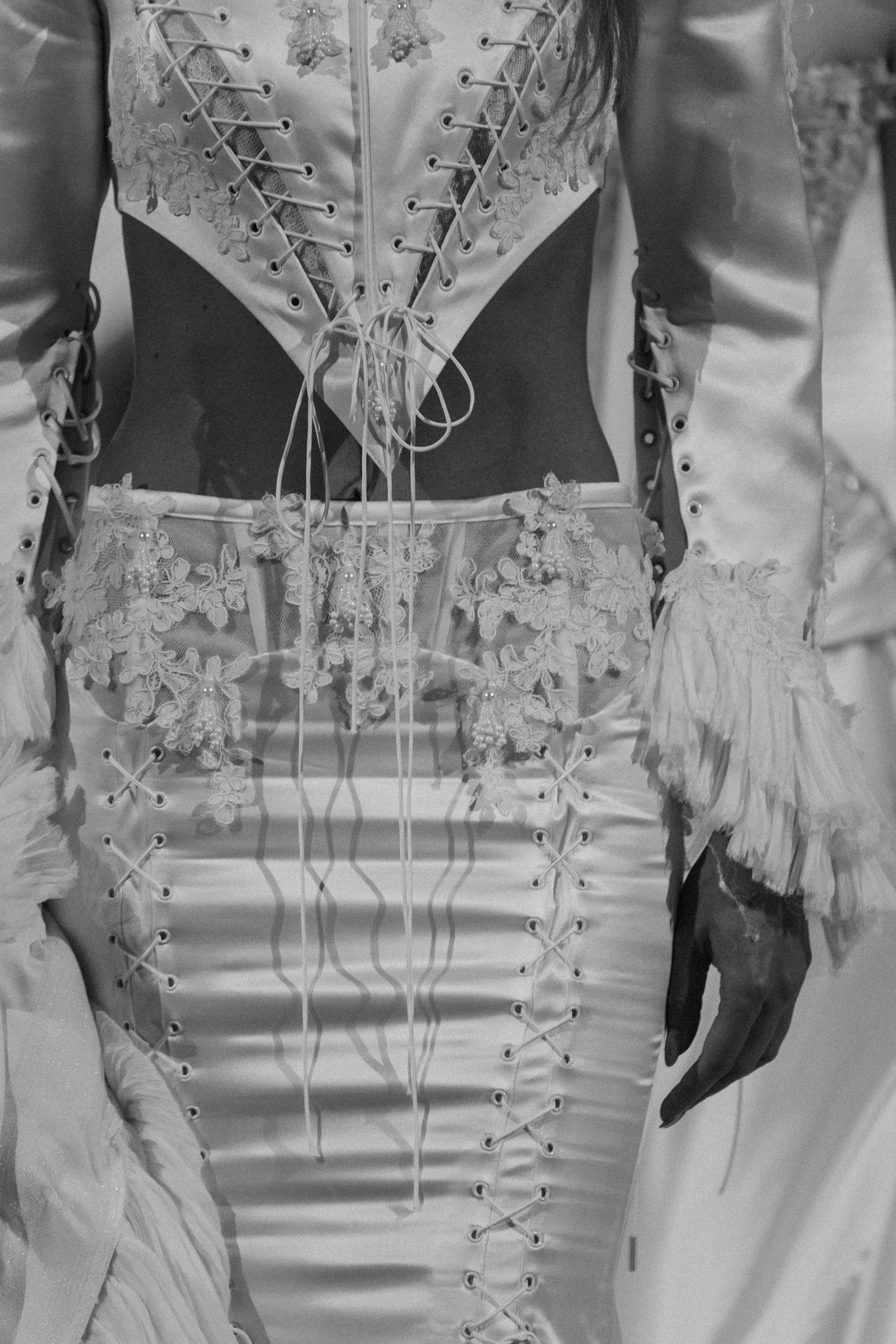 INCOGNITO Rara Avis Group & Kuraje Fashion Show 2027 INCOGNITO. Wedding PHOTOGRAPHER Andrew Vnukov