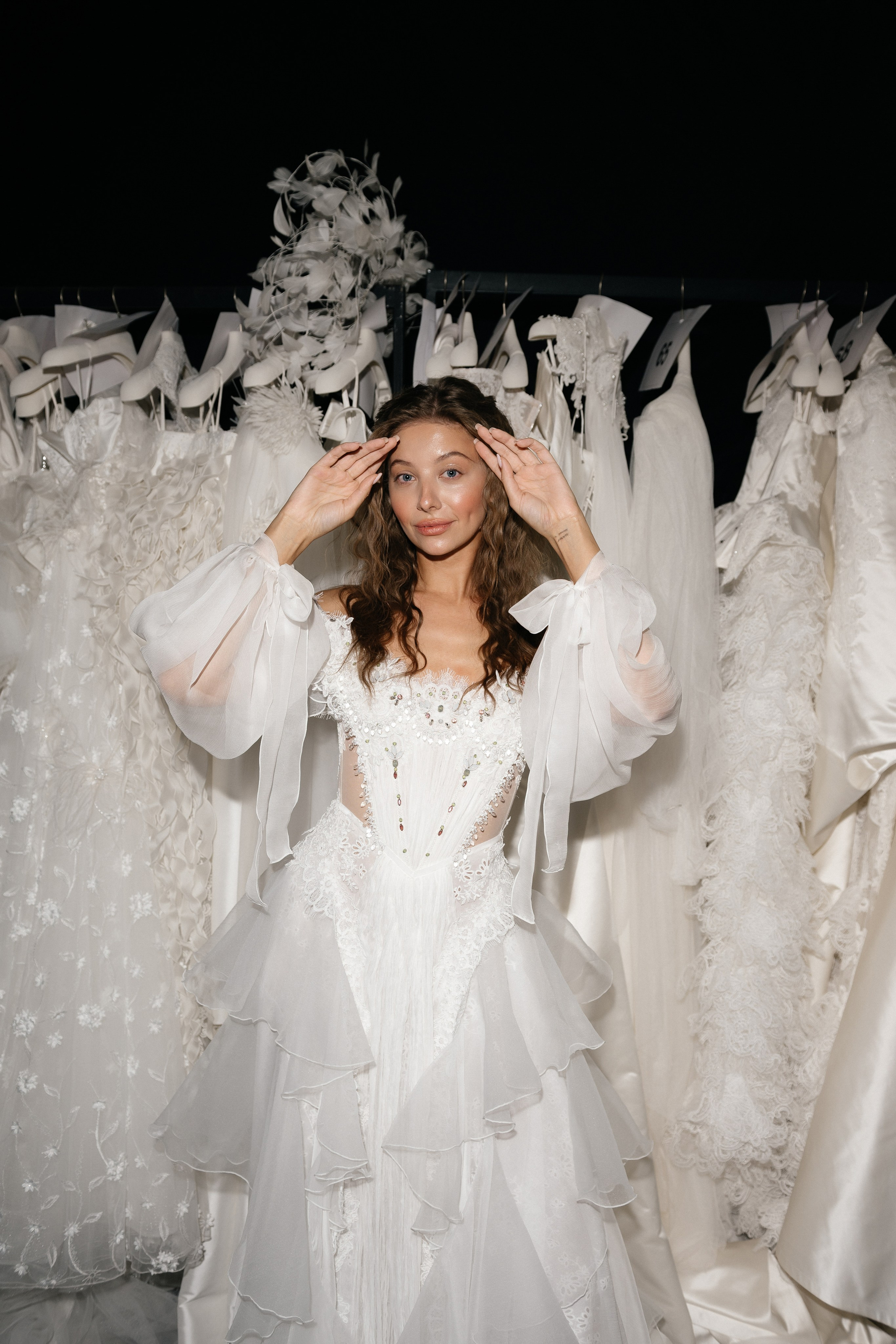 INCOGNITO Rara Avis Group & Kuraje Fashion Show 2027 INCOGNITO. Wedding PHOTOGRAPHER Andrew Vnukov