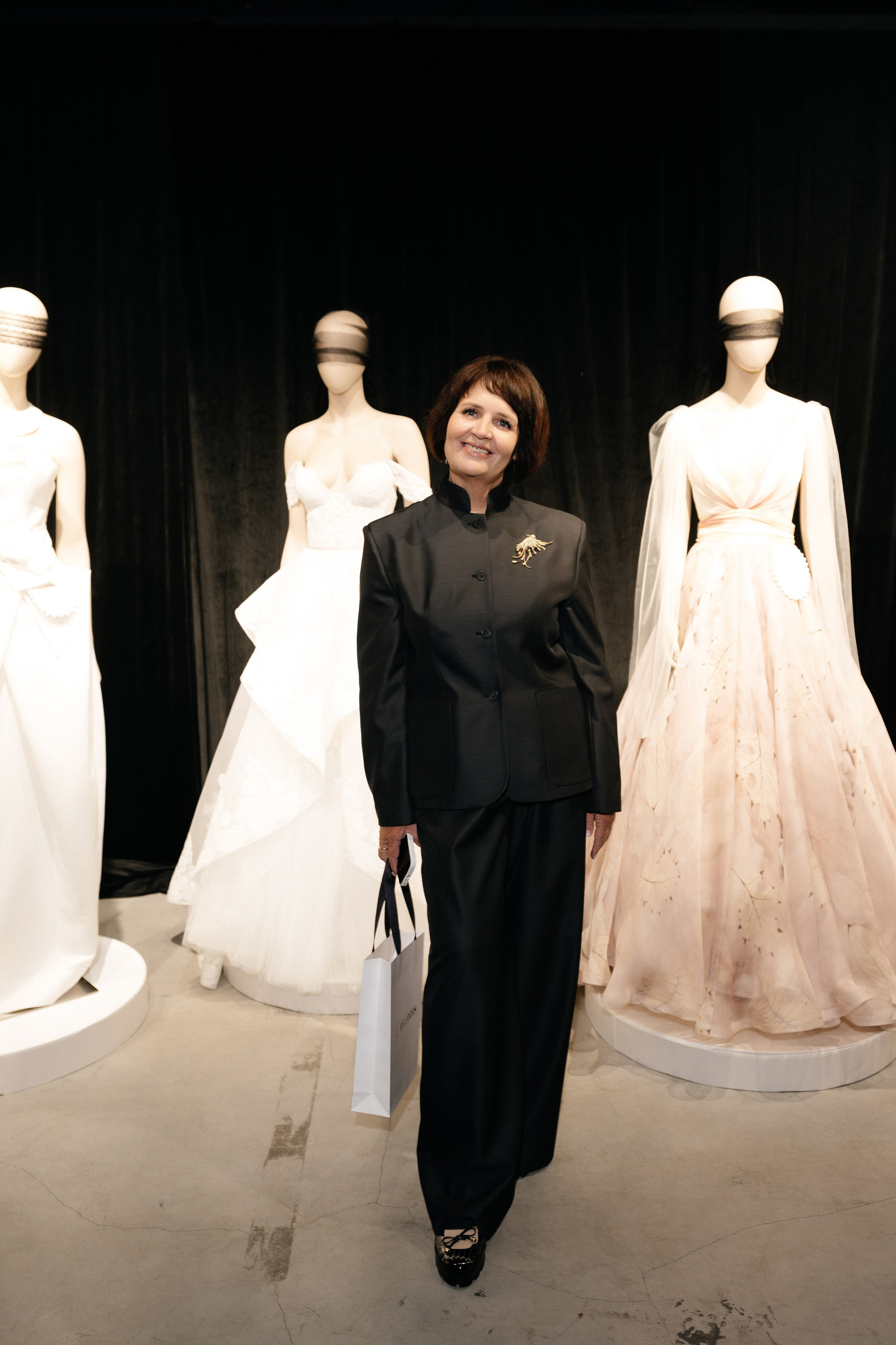 INCOGNITO Rara Avis Group & Kuraje Fashion Show 2027 INCOGNITO. Wedding PHOTOGRAPHER Andrew Vnukov