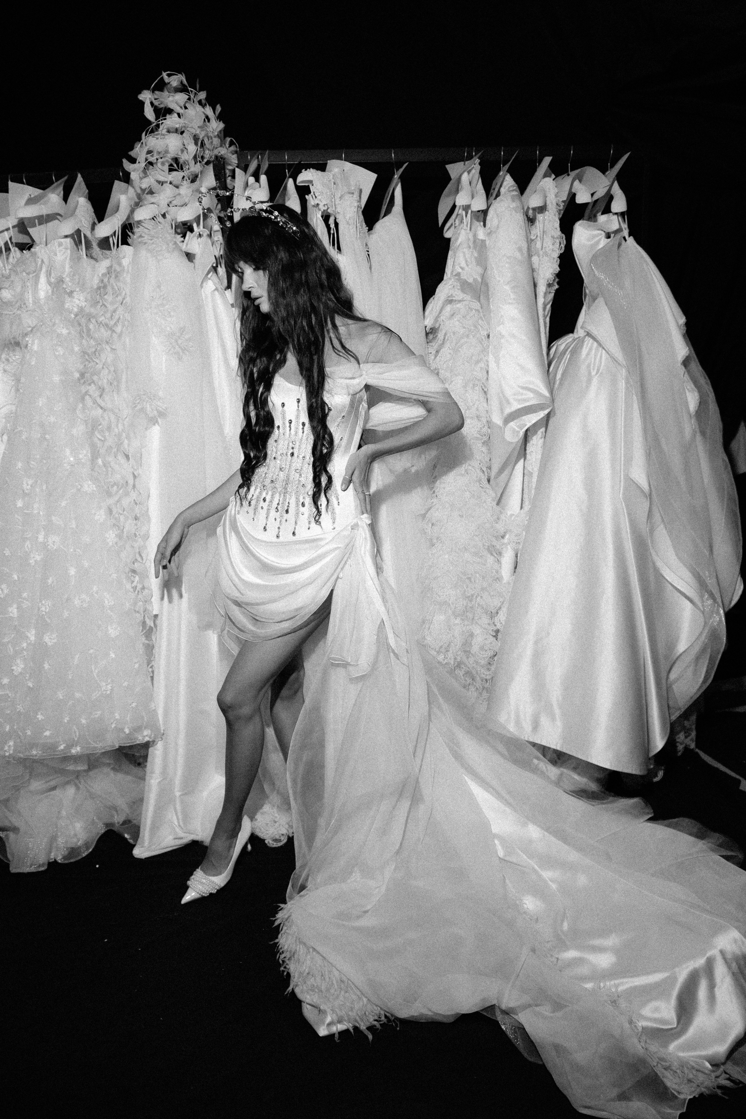 INCOGNITO Rara Avis Group & Kuraje Fashion Show 2027 INCOGNITO. Wedding PHOTOGRAPHER Andrew Vnukov