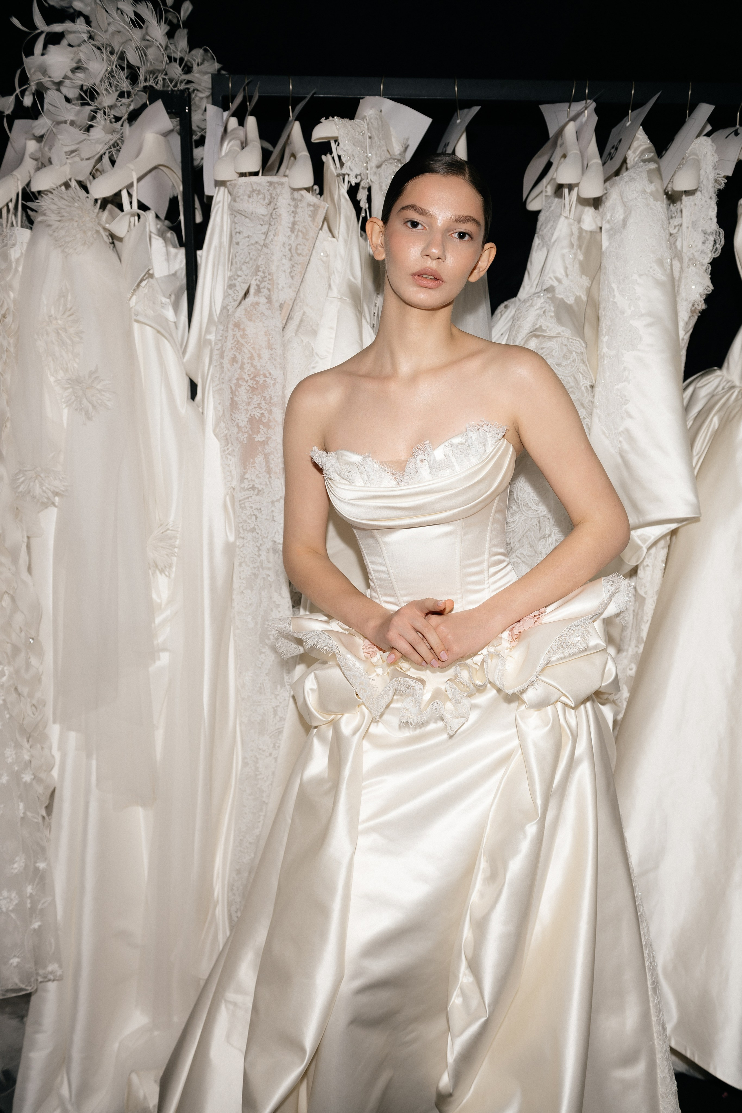 INCOGNITO Rara Avis Group & Kuraje Fashion Show 2027 INCOGNITO. Wedding PHOTOGRAPHER Andrew Vnukov