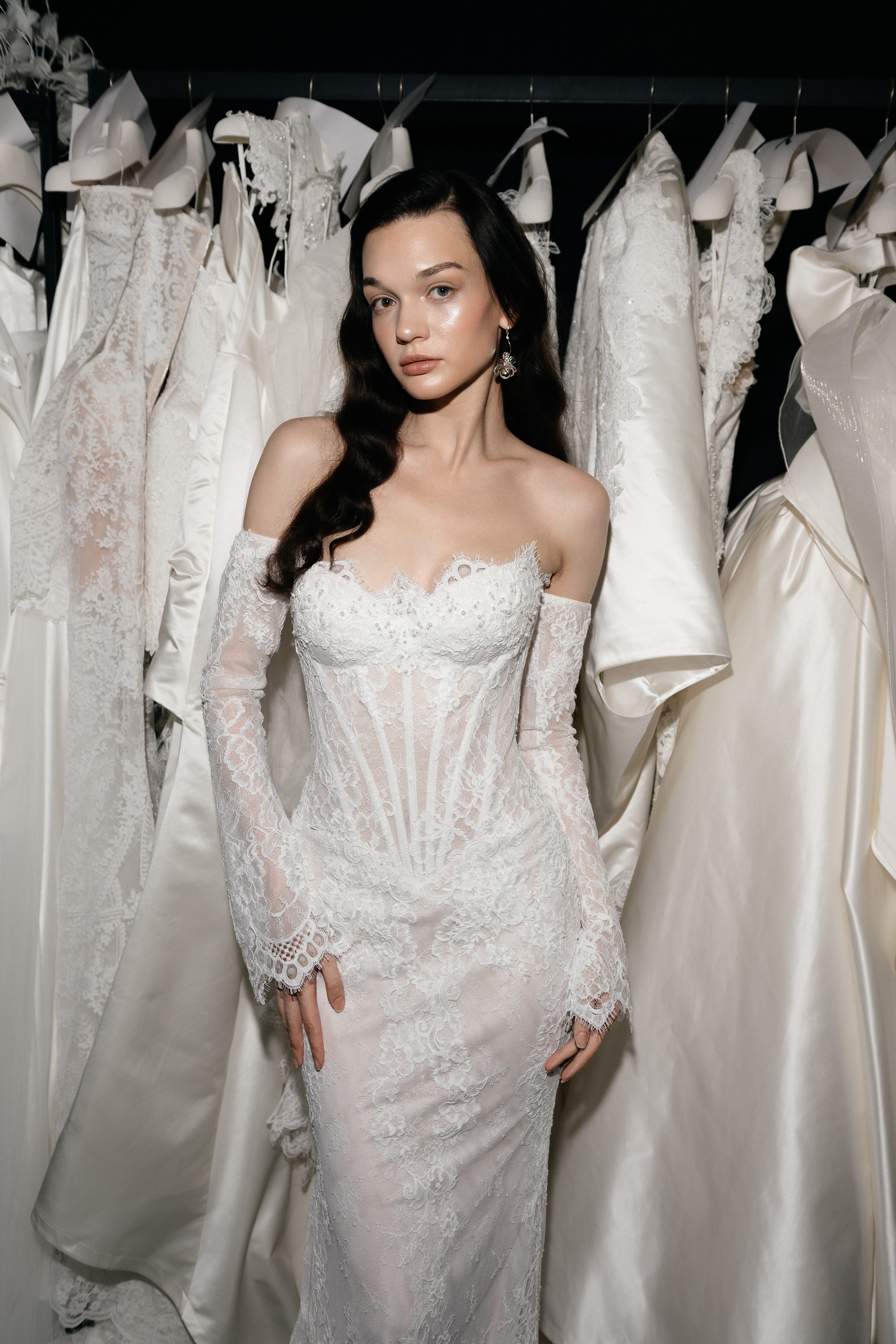 INCOGNITO Rara Avis Group & Kuraje Fashion Show 2027 INCOGNITO. Wedding PHOTOGRAPHER Andrew Vnukov