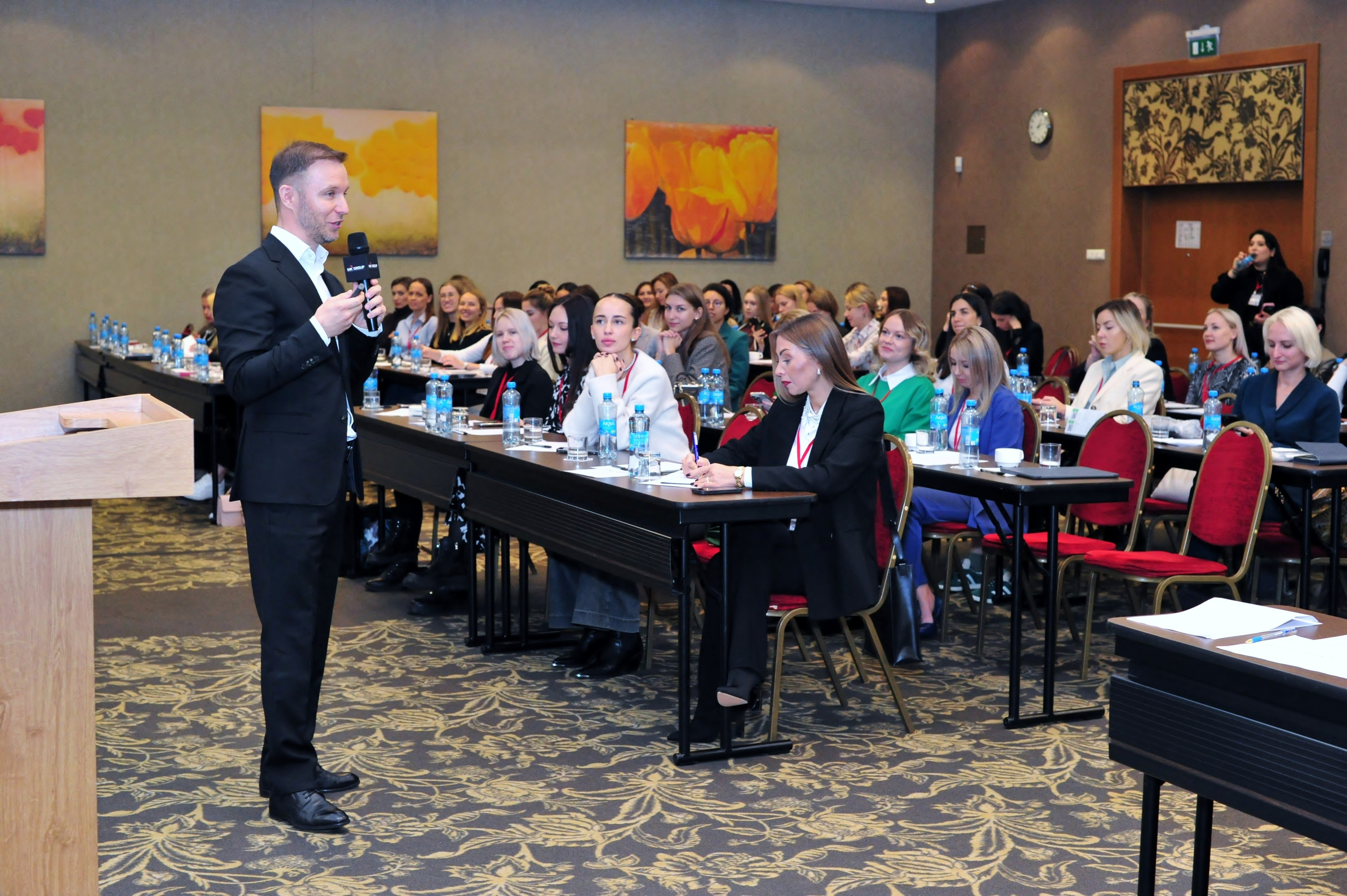 Форум ассистентов руководителей в Holiday Inn. Свадебный и семейный фотограф в Москве Ирина Гончарова