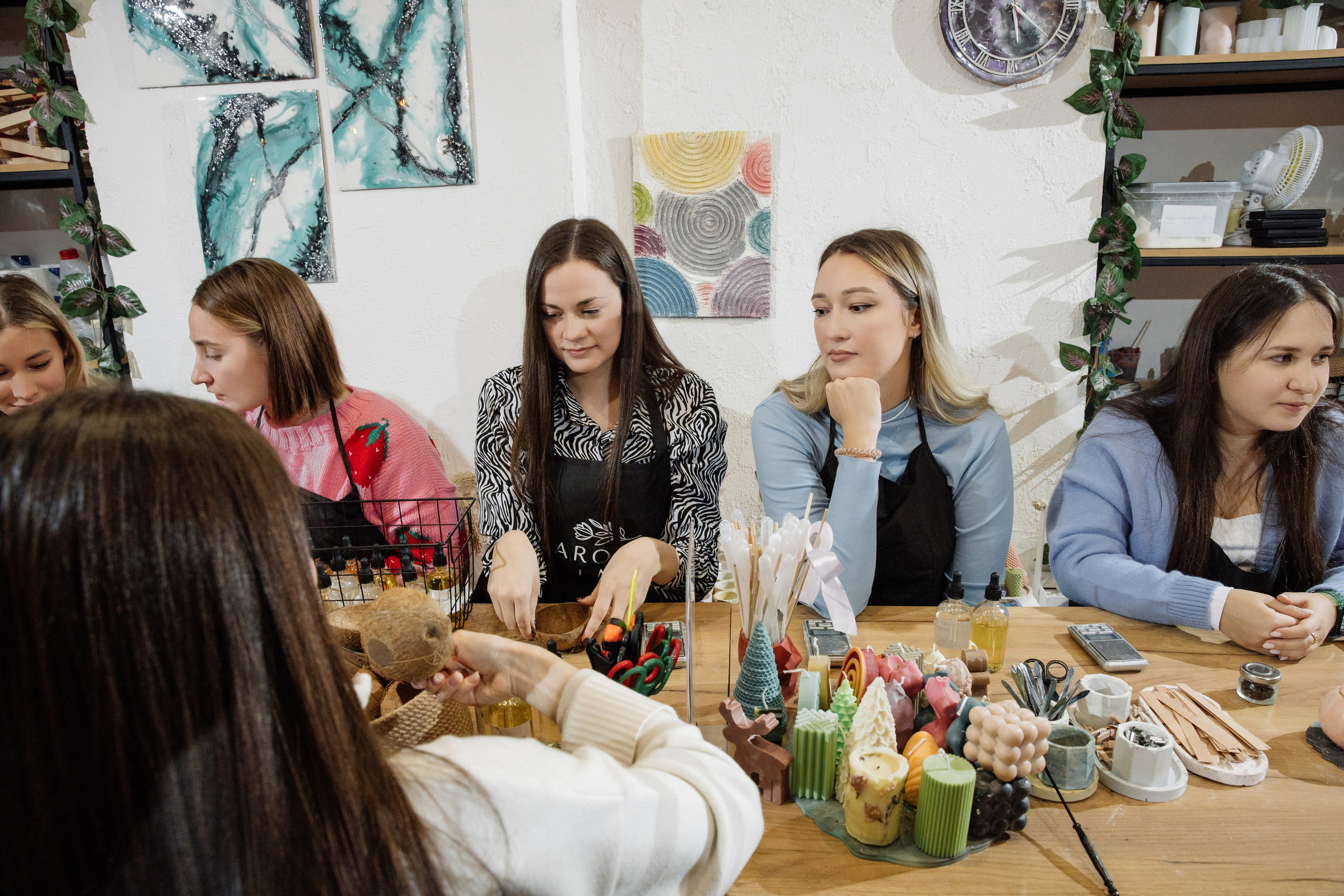 Корпоратив компании Технологии Доверия Аудит — творчество с AROMALAGE