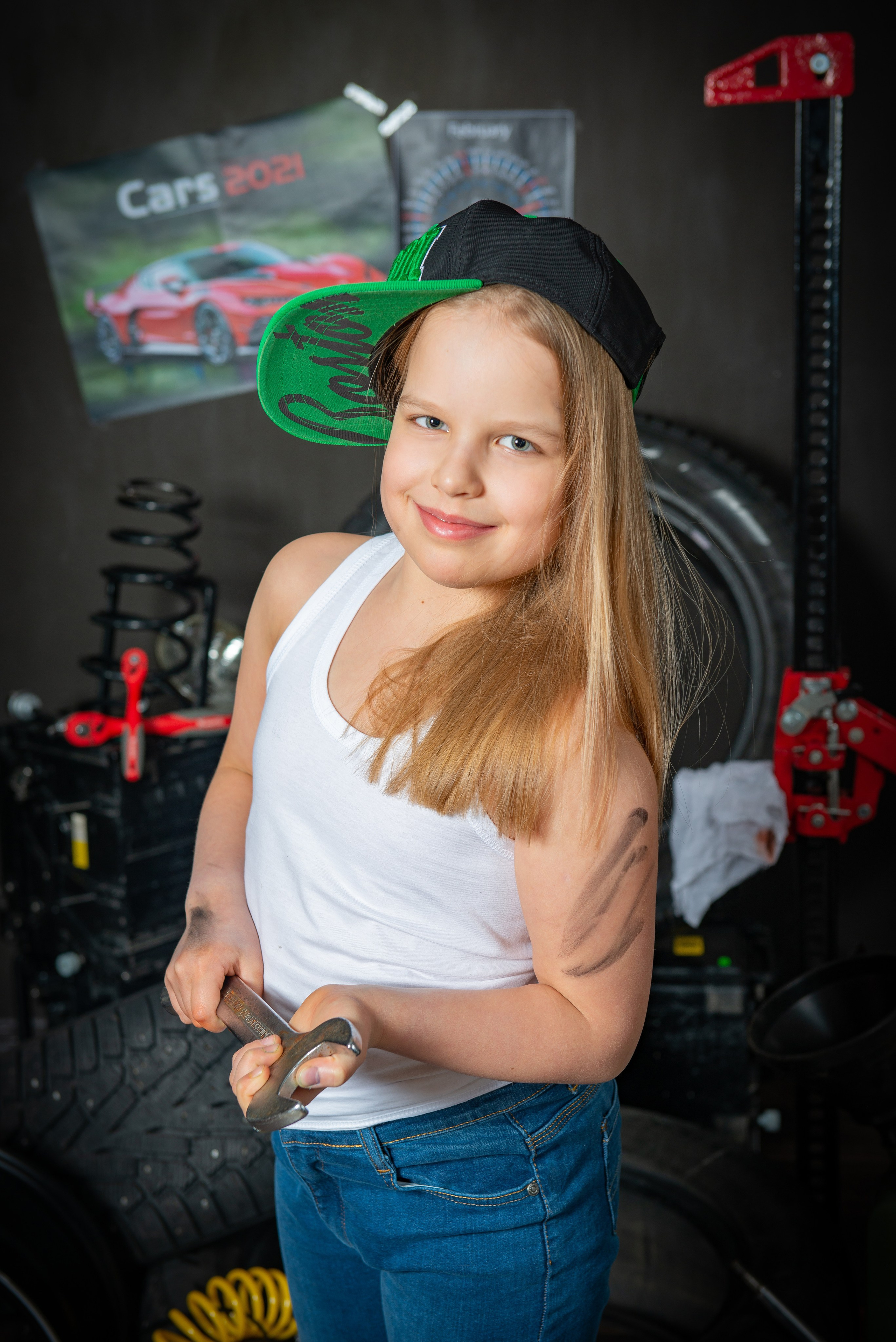 Механик. Татьяна Гойда портретный и семейный фотограф Ленск. Выпускные альбомы