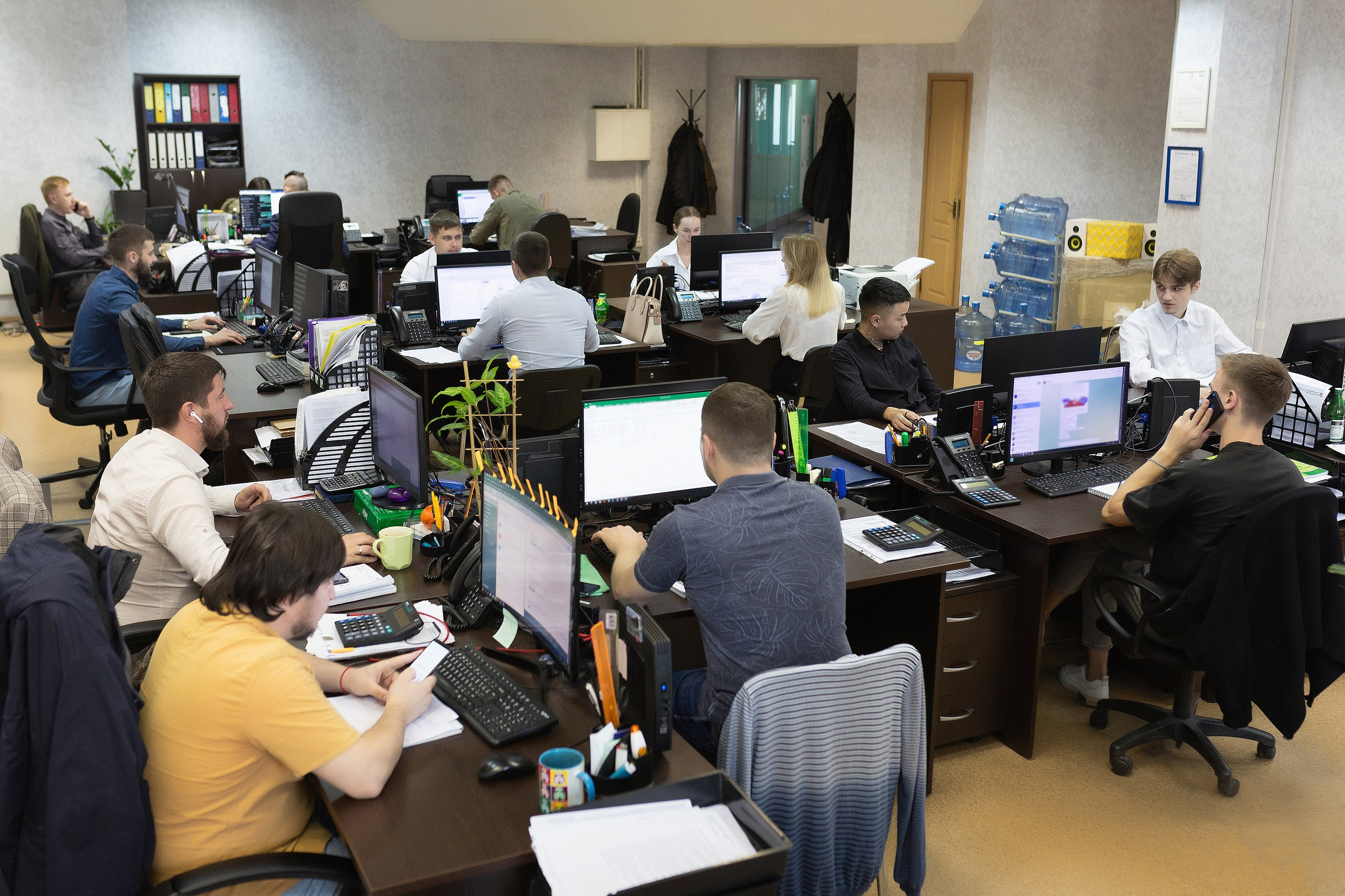 Фотографии офисной работы. Roman — Репортажный фотограф в Новосибирске